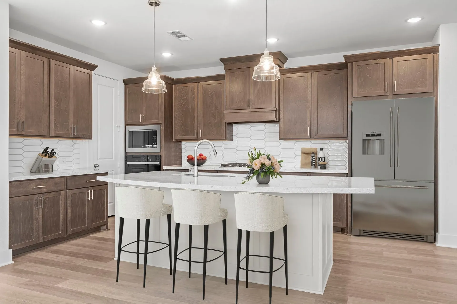 DAL_Mustang Lakes_Hudson_3101 Casa Blanca St (6).jpg