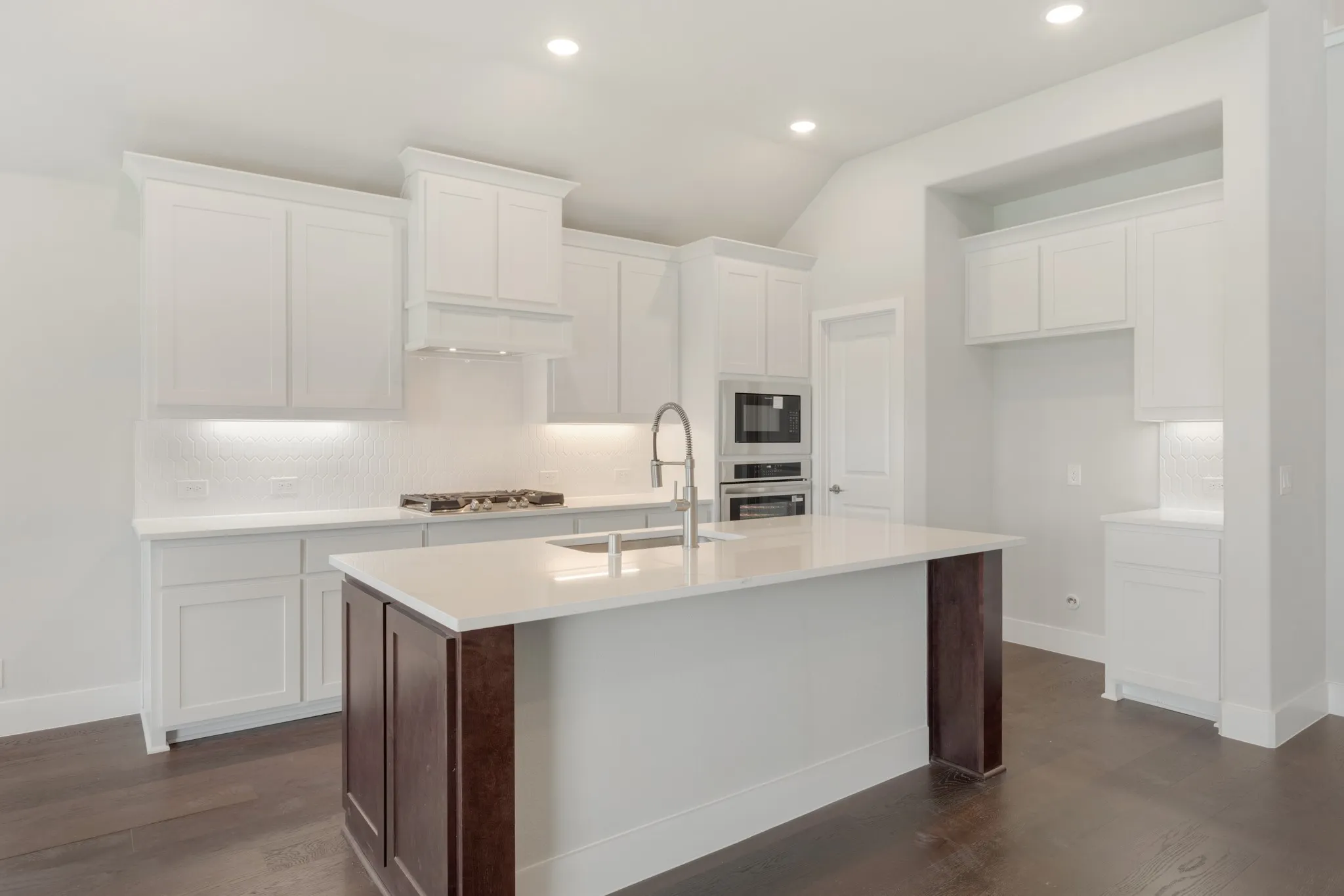 Single Family Residence For Sale in Denton County , 7301 Cherry Blossom Lane, Little Elm, Texas 76227, 5 Bedroom, 4 Bathroom, 2 Garage spaces, 2,838 Sqft, built in 2026, mls#21326756, Real Estate Agent in Little Elm, Homes For Sale in Denton county, Homes For Sale in Little Elm, Realtor in Little Elm Texas, Real Estate Brokerage Independent Realty Texas, Luminita Cordes Realtor