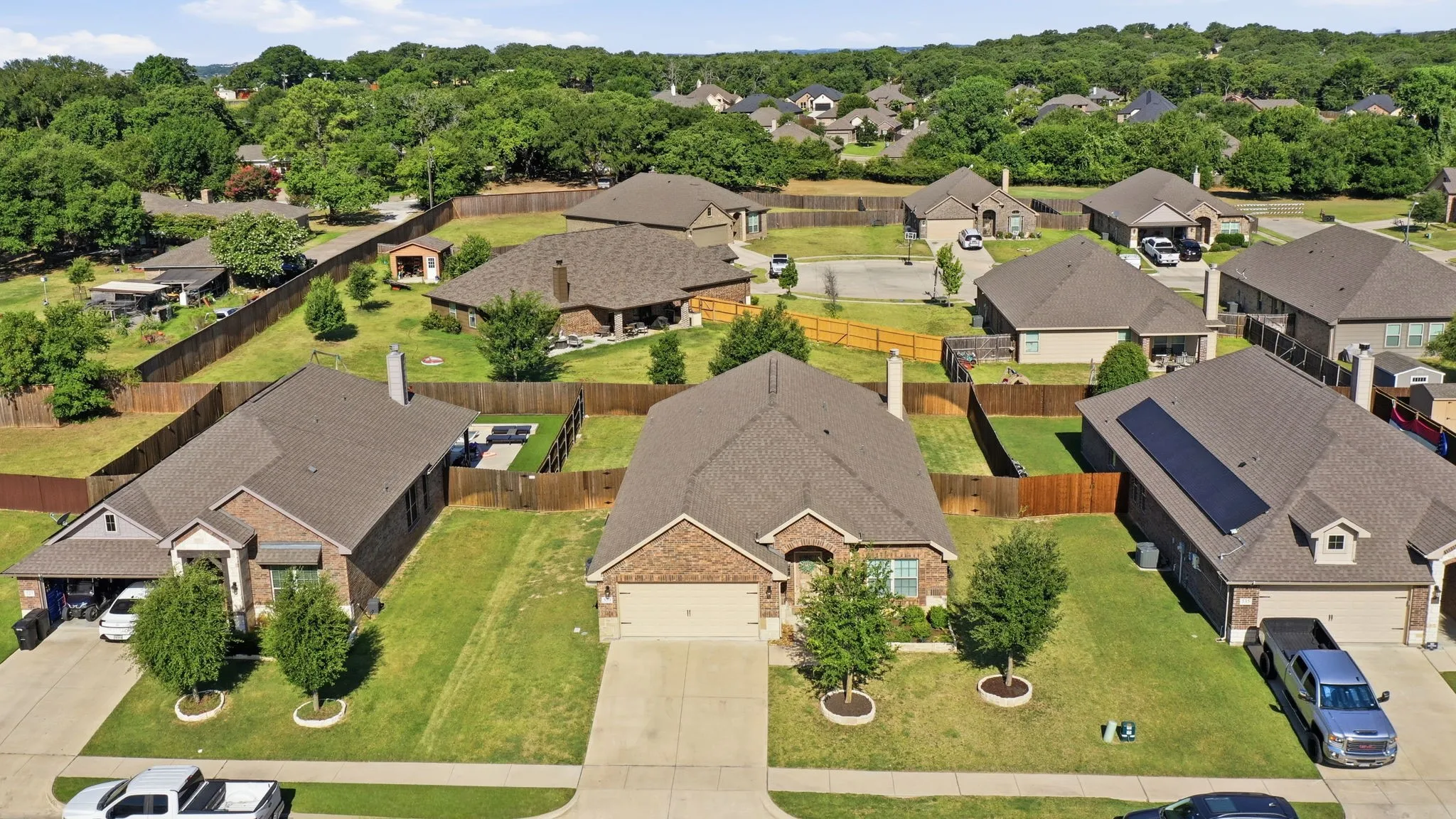 Single Family Residence For Sale in Tarrant County , 531 Hidden Springs Trail, Azle, Texas 76020, 4 Bedroom, 2 Bathroom, 2 Garage spaces, 2,151 Sqft, built in 2018, mls#21326766, Real Estate Agent in Azle, Homes For Sale in Tarrant county, Homes For Sale in Azle, Realtor in Azle Texas, Real Estate Brokerage Independent Realty Texas, Luminita Cordes Realtor