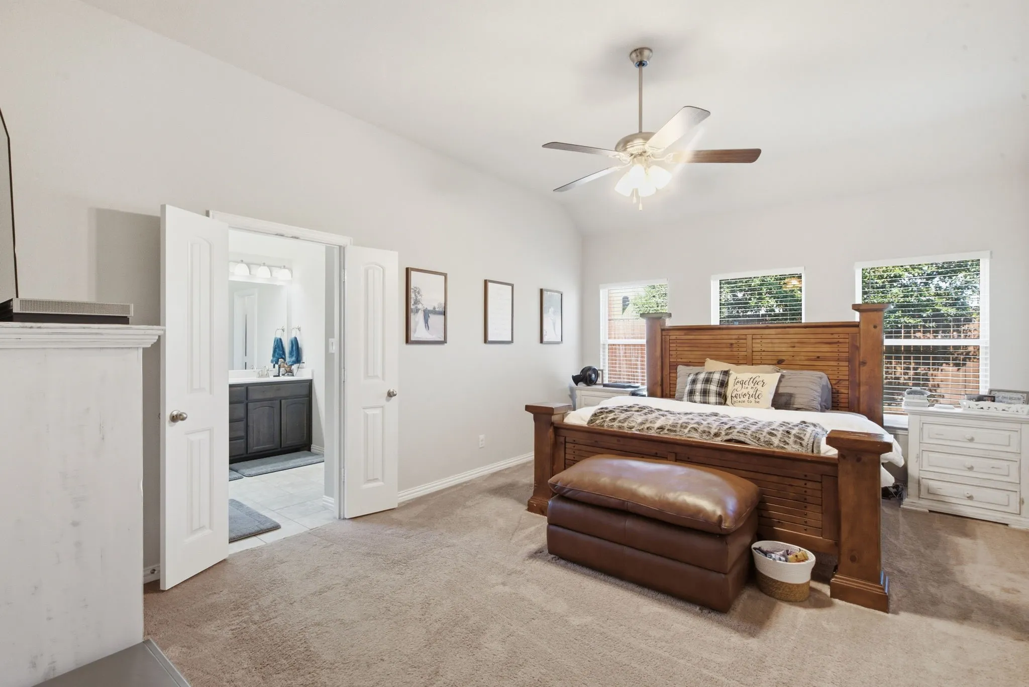 Single Family Residence For Sale in Tarrant County , 531 Hidden Springs Trail, Azle, Texas 76020, 4 Bedroom, 2 Bathroom, 2 Garage spaces, 2,151 Sqft, built in 2018, mls#21326766, Real Estate Agent in Azle, Homes For Sale in Tarrant county, Homes For Sale in Azle, Realtor in Azle Texas, Real Estate Brokerage Independent Realty Texas, Luminita Cordes Realtor