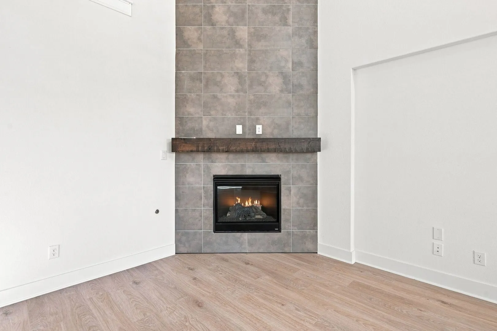 DAL_South Pointe_Caddo II_2905 Connerton Drive (17)
