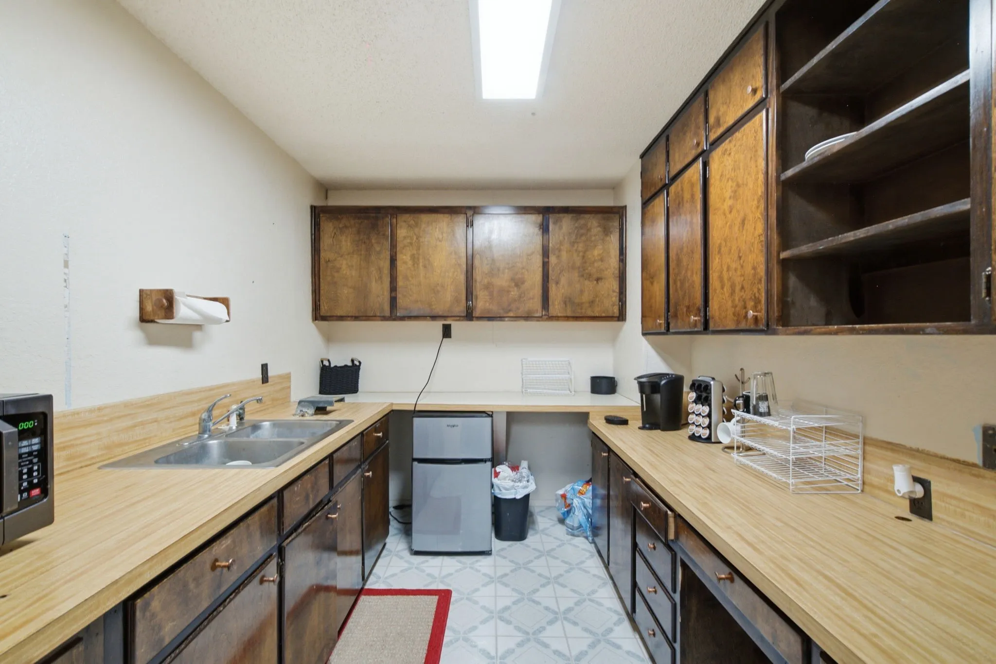 Office For Sale in Eastland County , 711 W Commerce Street, Eastland, Texas 76448, 0, 0, Garage spaces, 0 Sqft, built in 1980, Price $150,000, mls#21325997, Real Estate Agent in Eastland, Homes For Sale in Eastland county, Homes For Sale in Eastland, Realtor in Eastland Texas, Real Estate Brokerage Independent Realty Texas, Luminita Cordes Realtor