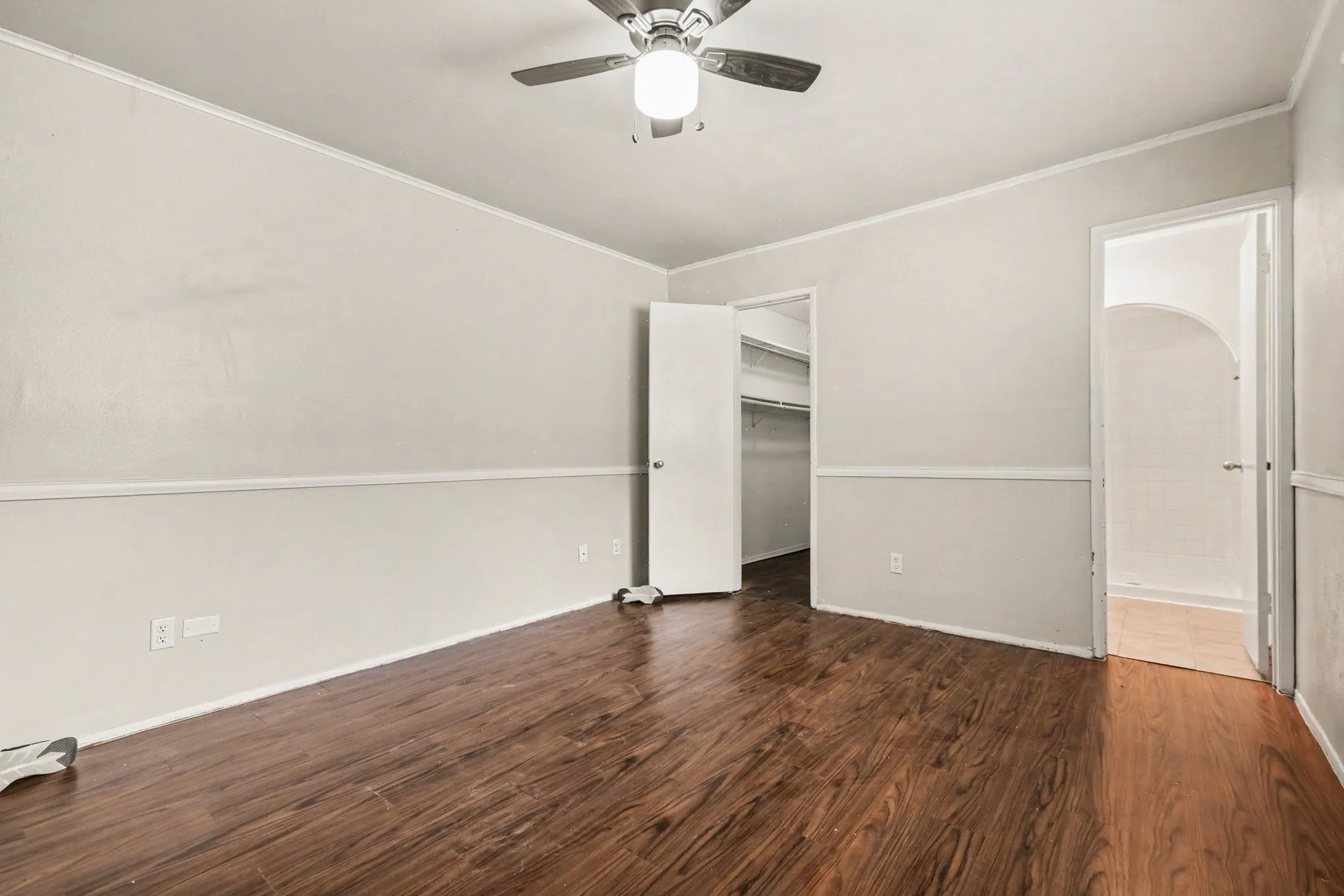 Single Family Residence For Rent in Dallas County , 4237 Foliage Drive, Garland, Texas 75043, 3 Bedroom, 2 Bathroom, 2 Garage spaces, 1,531 Sqft, built in 1972, mls#21326781, Real Estate Agent in Garland, Homes For Rent in Dallas county, Homes For Rent in Garland, Realtor in Garland Texas, Real Estate Brokerage Independent Realty Texas, Luminita Cordes Realtor