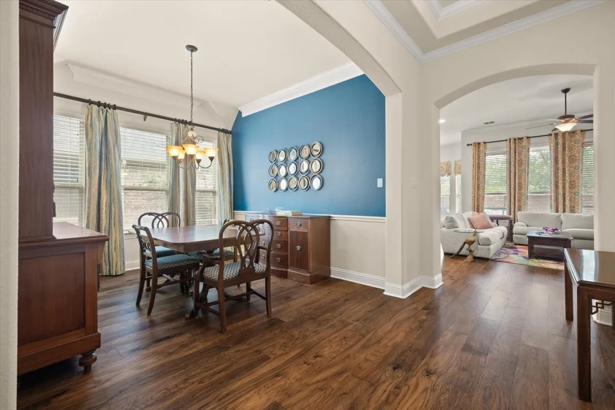 Single Family Residence For Sale in Denton County , 2831 Sherwood Drive, Trophy Club, Texas 76262, 3 Bedroom, 3 Bathroom, 2 Garage spaces, 2,160 Sqft, built in 2012, mls#21326149, Real Estate Agent in Trophy Club, Homes For Sale in Denton county, Homes For Sale in Trophy Club, Realtor in Trophy Club Texas, Real Estate Brokerage Independent Realty Texas, Luminita Cordes Realtor