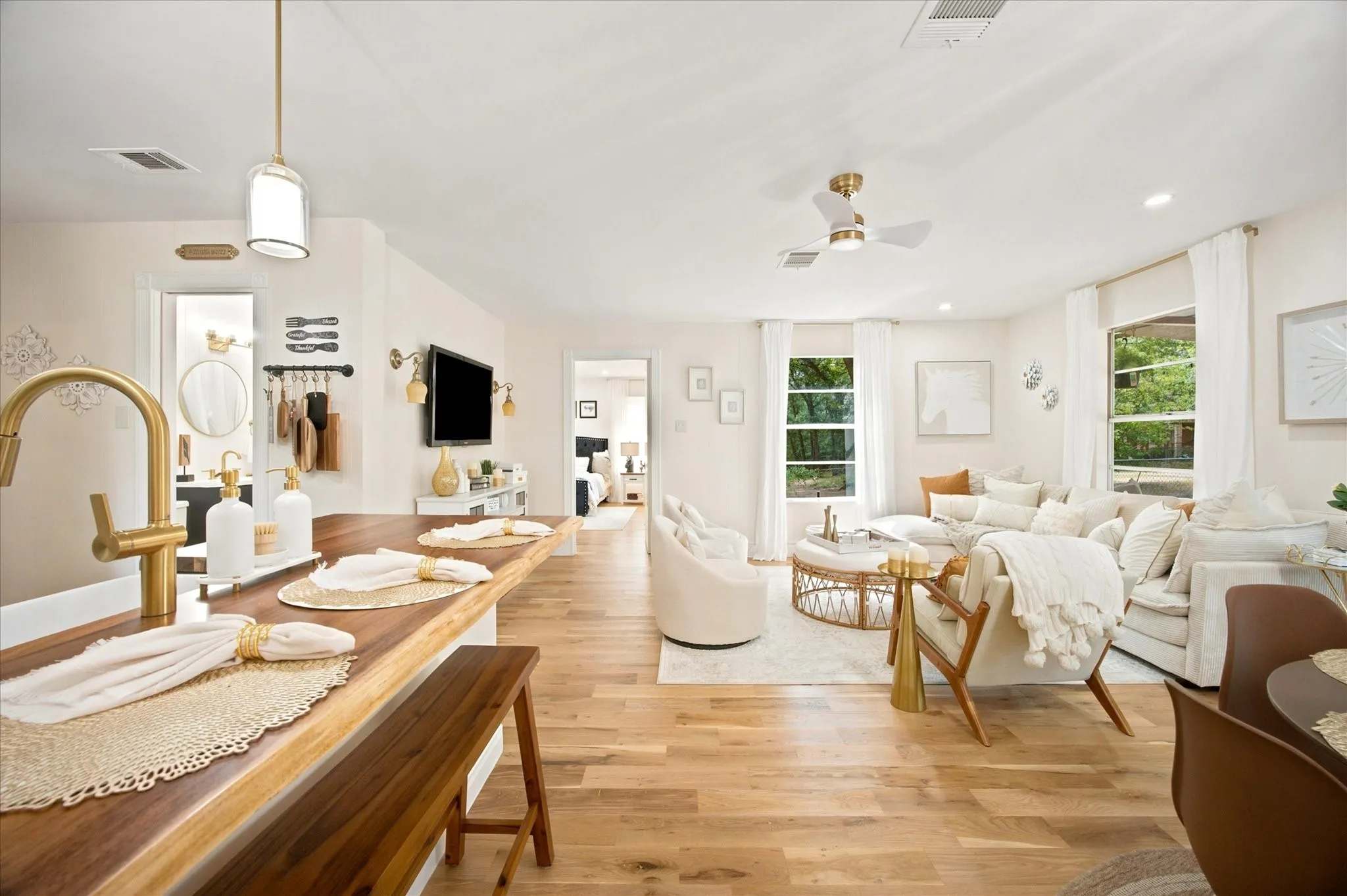 Who wouldn't love this space?