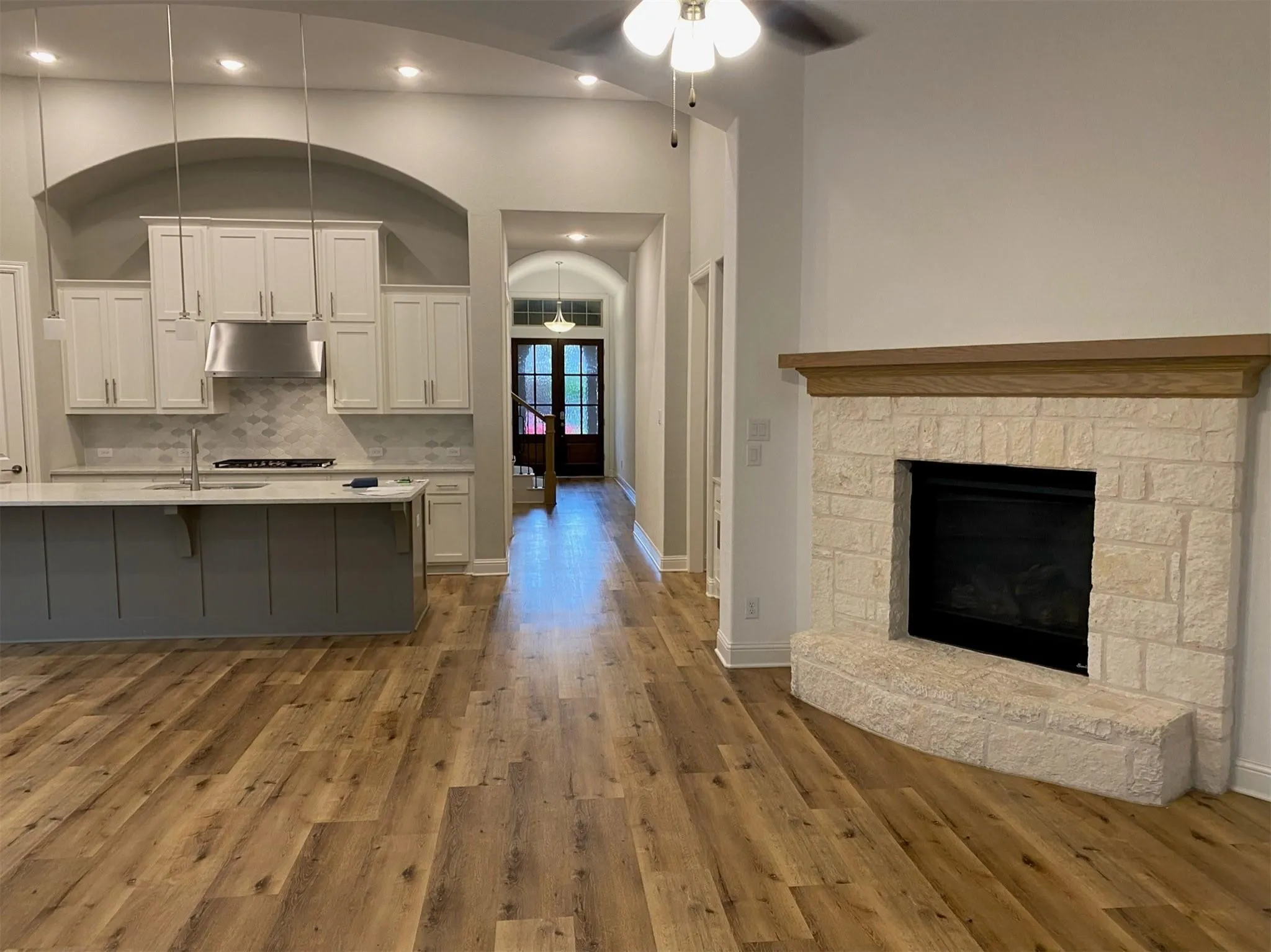 Single Family Residence For Rent in Denton County , 3930 Prairie Clover Lane, Prosper, Texas 75078, 4 Bedroom, 5 Bathroom, 3 Garage spaces, 3,302 Sqft, built in 2019, mls#21310800, Real Estate Agent in Prosper, Homes For Rent in Denton county, Homes For Rent in Prosper, Realtor in Prosper Texas, Real Estate Brokerage Independent Realty Texas, Luminita Cordes Realtor