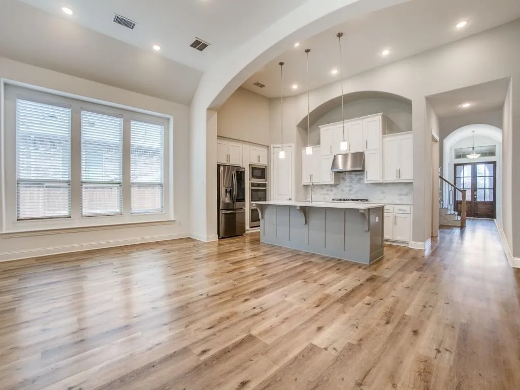 Single Family Residence For Rent in Denton County , 3930 Prairie Clover Lane, Prosper, Texas 75078, 4 Bedroom, 5 Bathroom, 3 Garage spaces, 3,302 Sqft, built in 2019, mls#21310800, Real Estate Agent in Prosper, Homes For Rent in Denton county, Homes For Rent in Prosper, Realtor in Prosper Texas, Real Estate Brokerage Independent Realty Texas, Luminita Cordes Realtor