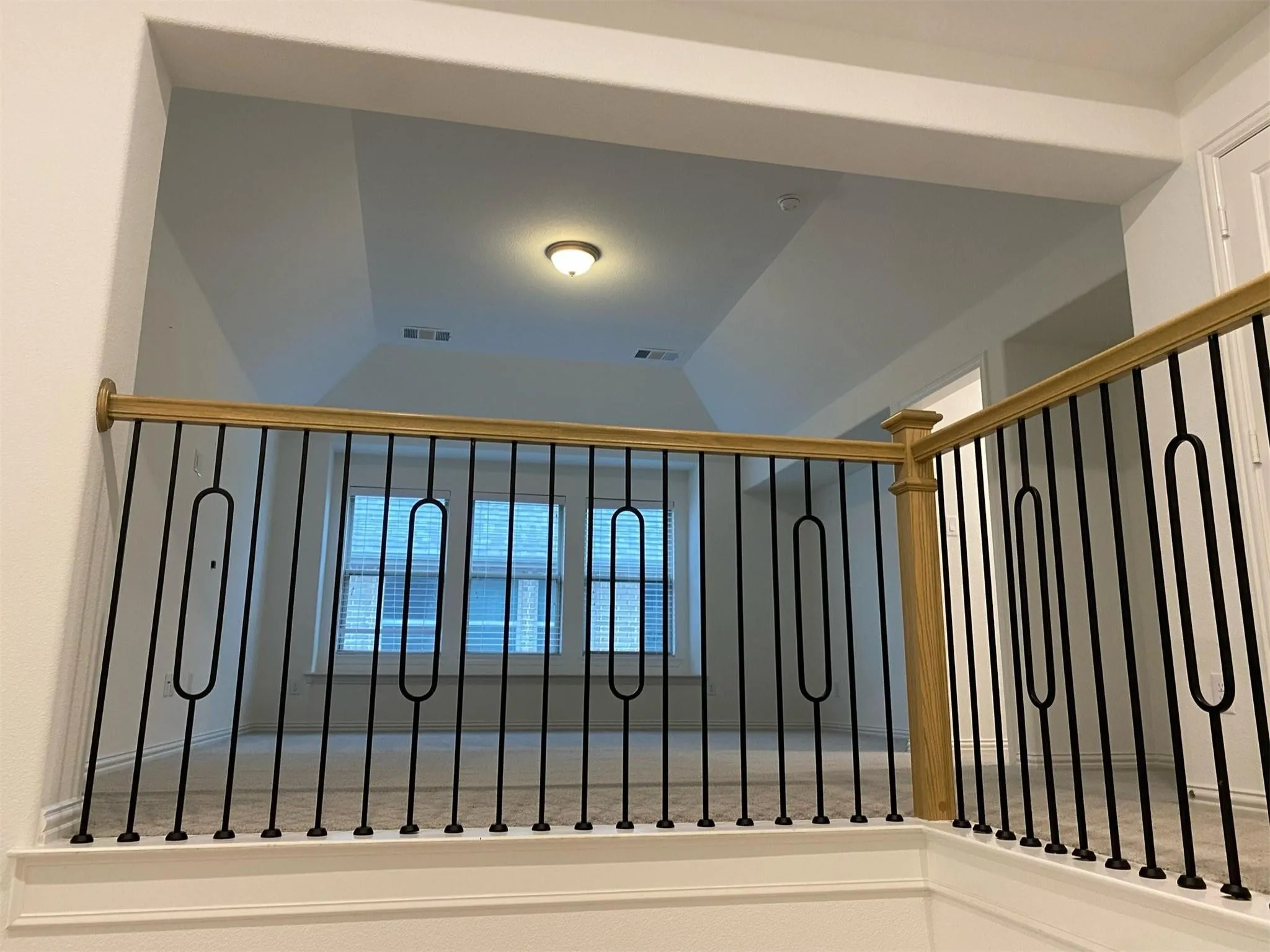 Single Family Residence For Rent in Denton County , 3930 Prairie Clover Lane, Prosper, Texas 75078, 4 Bedroom, 5 Bathroom, 3 Garage spaces, 3,302 Sqft, built in 2019, mls#21310800, Real Estate Agent in Prosper, Homes For Rent in Denton county, Homes For Rent in Prosper, Realtor in Prosper Texas, Real Estate Brokerage Independent Realty Texas, Luminita Cordes Realtor
