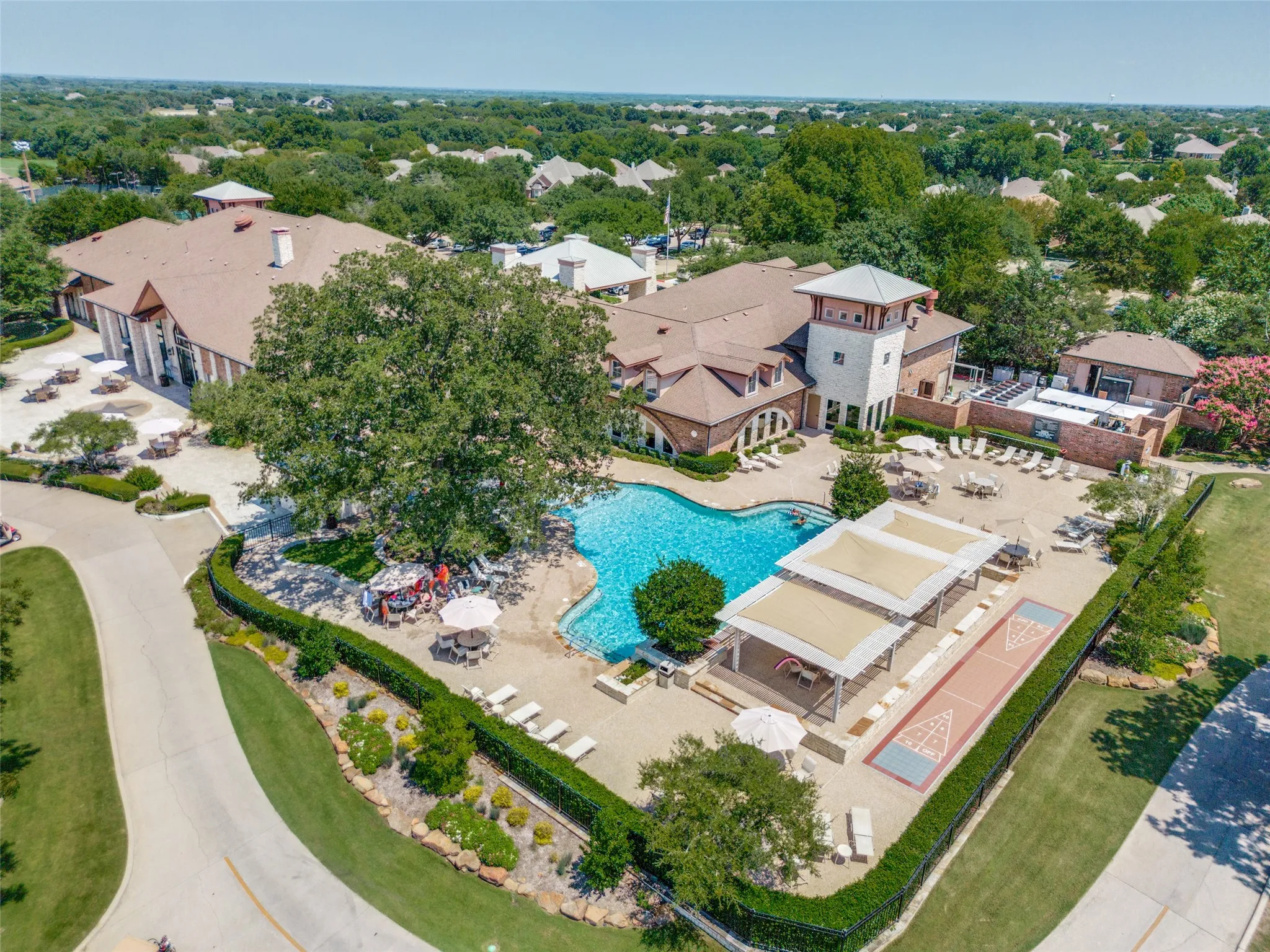 Single Family Residence For Sale in Collin County , 709 Pelican Hills Drive, Fairview, Texas 75069, 2 Bedroom, 2 Bathroom, 2 Garage spaces, 2,098 Sqft, built in 2005, mls#21317757, Real Estate Agent in Fairview, Homes For Sale in Collin county, Homes For Sale in Fairview, Realtor in Fairview Texas, Real Estate Brokerage Independent Realty Texas, Luminita Cordes Realtor
