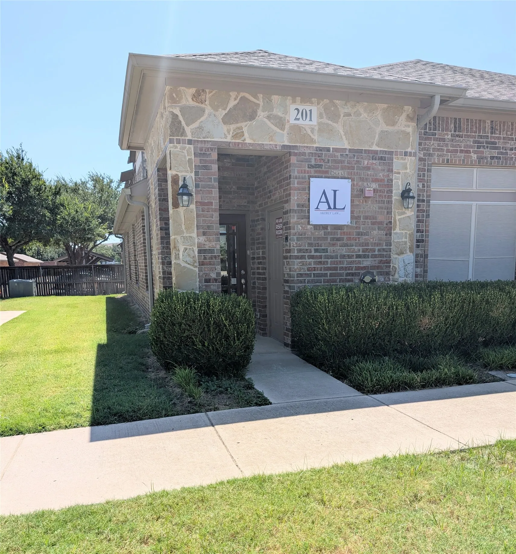 Office For Sale in Denton County , 2785 Rockbrook Drive 201, Lewisville, Texas 75067, 0, 0, Garage spaces, 1,200 Sqft, built in 2015, mls#21326721, Real Estate Agent in Lewisville, Homes For Sale in Denton county, Homes For Sale in Lewisville, Realtor in Lewisville Texas, Real Estate Brokerage Independent Realty Texas, Luminita Cordes Realtor