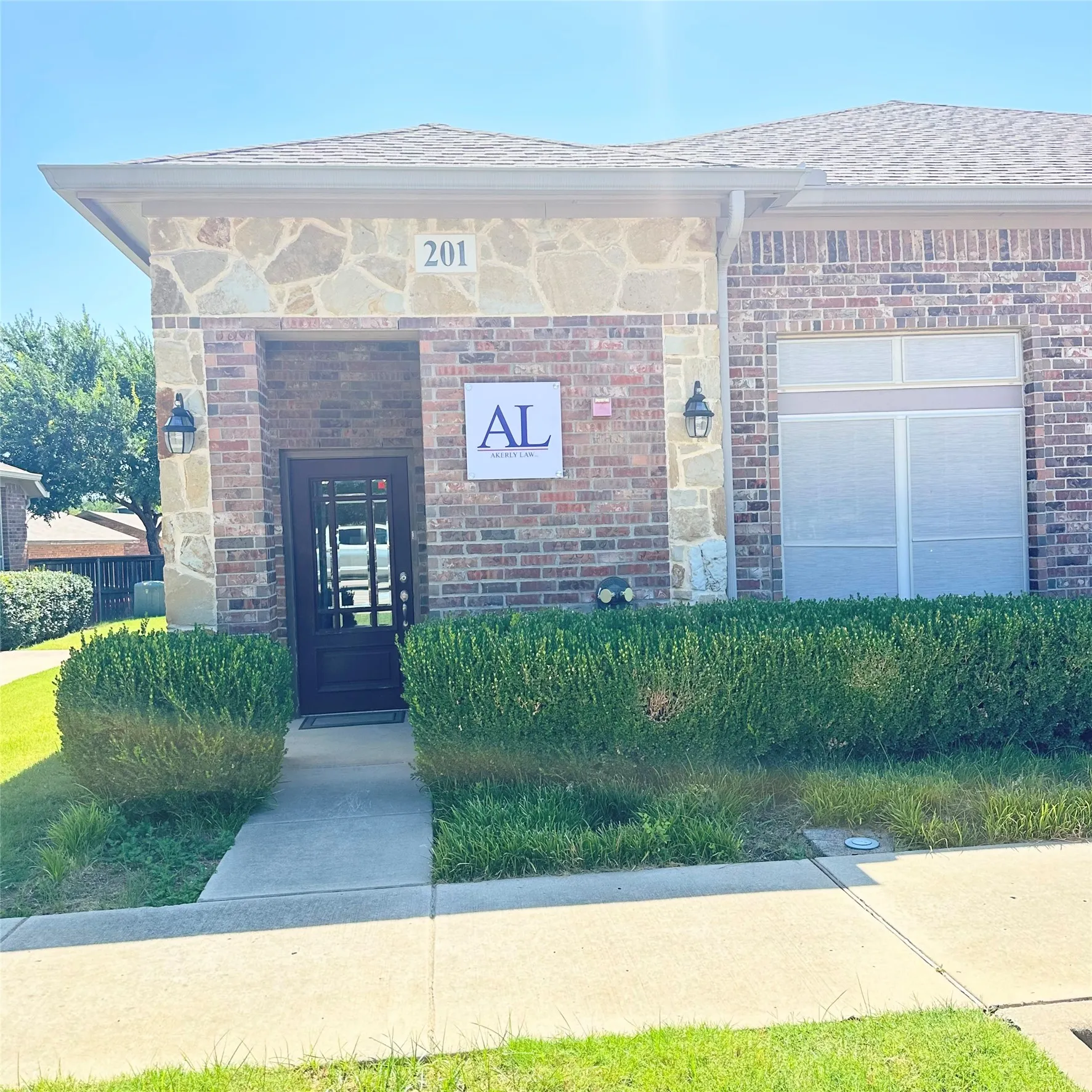 Office For Sale in Denton County , 2785 Rockbrook Drive 201, Lewisville, Texas 75067, 0, 0, Garage spaces, 1,200 Sqft, built in 2015, mls#21326721, Real Estate Agent in Lewisville, Homes For Sale in Denton county, Homes For Sale in Lewisville, Realtor in Lewisville Texas, Real Estate Brokerage Independent Realty Texas, Luminita Cordes Realtor