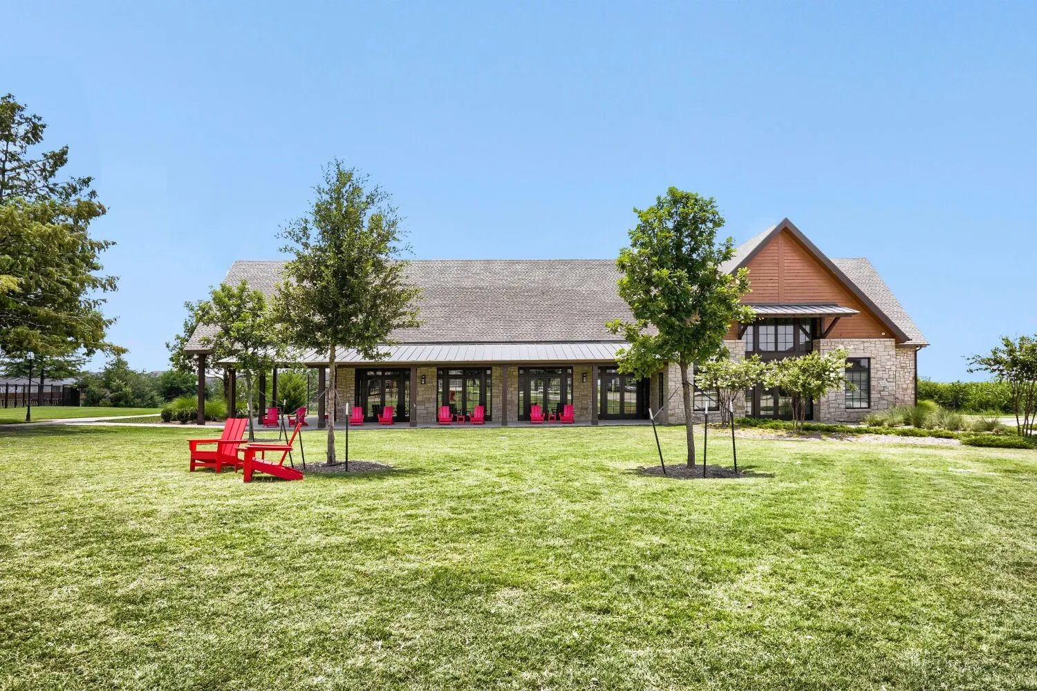 Single Family Residence For Sale in Kaufman County , 1105 Somerset Circle, Forney, Texas 75126, 5 Bedroom, 4 Bathroom, 3 Garage spaces, 3,158 Sqft, built in 2014, mls#21325817, Real Estate Agent in Forney, Homes For Sale in Kaufman county, Homes For Sale in Forney, Realtor in Forney Texas, Real Estate Brokerage Independent Realty Texas, Luminita Cordes Realtor