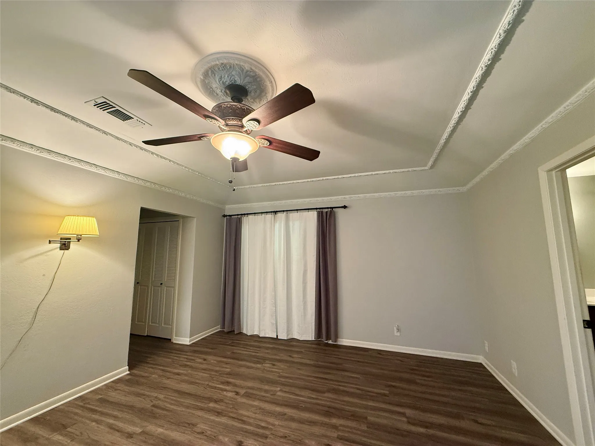 Single Family Residence For Sale in Grayson County , 3005 Anthony Drive, Sherman, Texas 75092, 4 Bedroom, 3 Bathroom, 2 Garage spaces, 2,461 Sqft, built in 1973, Price $359,000, mls#21321683, Real Estate Agent in Sherman, Homes For Sale in Grayson county, Homes For Sale in Sherman, Realtor in Sherman Texas, Real Estate Brokerage Independent Realty Texas, Luminita Cordes Realtor