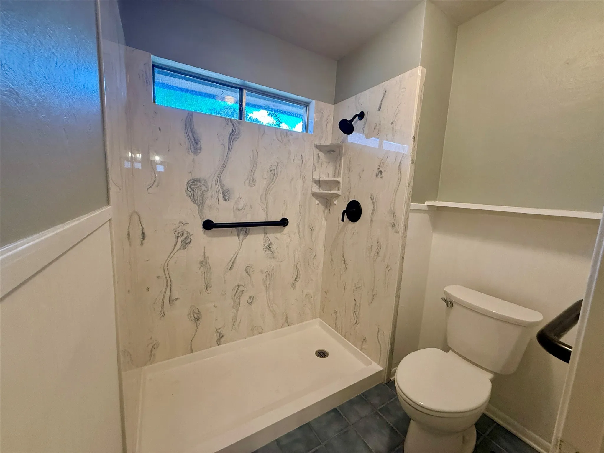 Single Family Residence For Sale in Grayson County , 3005 Anthony Drive, Sherman, Texas 75092, 4 Bedroom, 3 Bathroom, 2 Garage spaces, 2,461 Sqft, built in 1973, Price $359,000, mls#21321683, Real Estate Agent in Sherman, Homes For Sale in Grayson county, Homes For Sale in Sherman, Realtor in Sherman Texas, Real Estate Brokerage Independent Realty Texas, Luminita Cordes Realtor