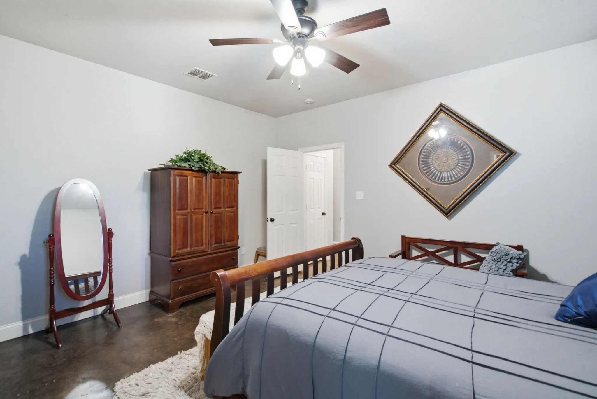 Single Family Residence For Sale in Parker County , 2413 Scotts Meadow Court, Weatherford, Texas 76087, 3 Bedroom, 2 Bathroom, 2 Garage spaces, 1,734 Sqft, built in 2005, mls#21324181, Real Estate Agent in Weatherford, Homes For Sale in Parker county, Homes For Sale in Weatherford, Realtor in Weatherford Texas, Real Estate Brokerage Independent Realty Texas, Luminita Cordes Realtor