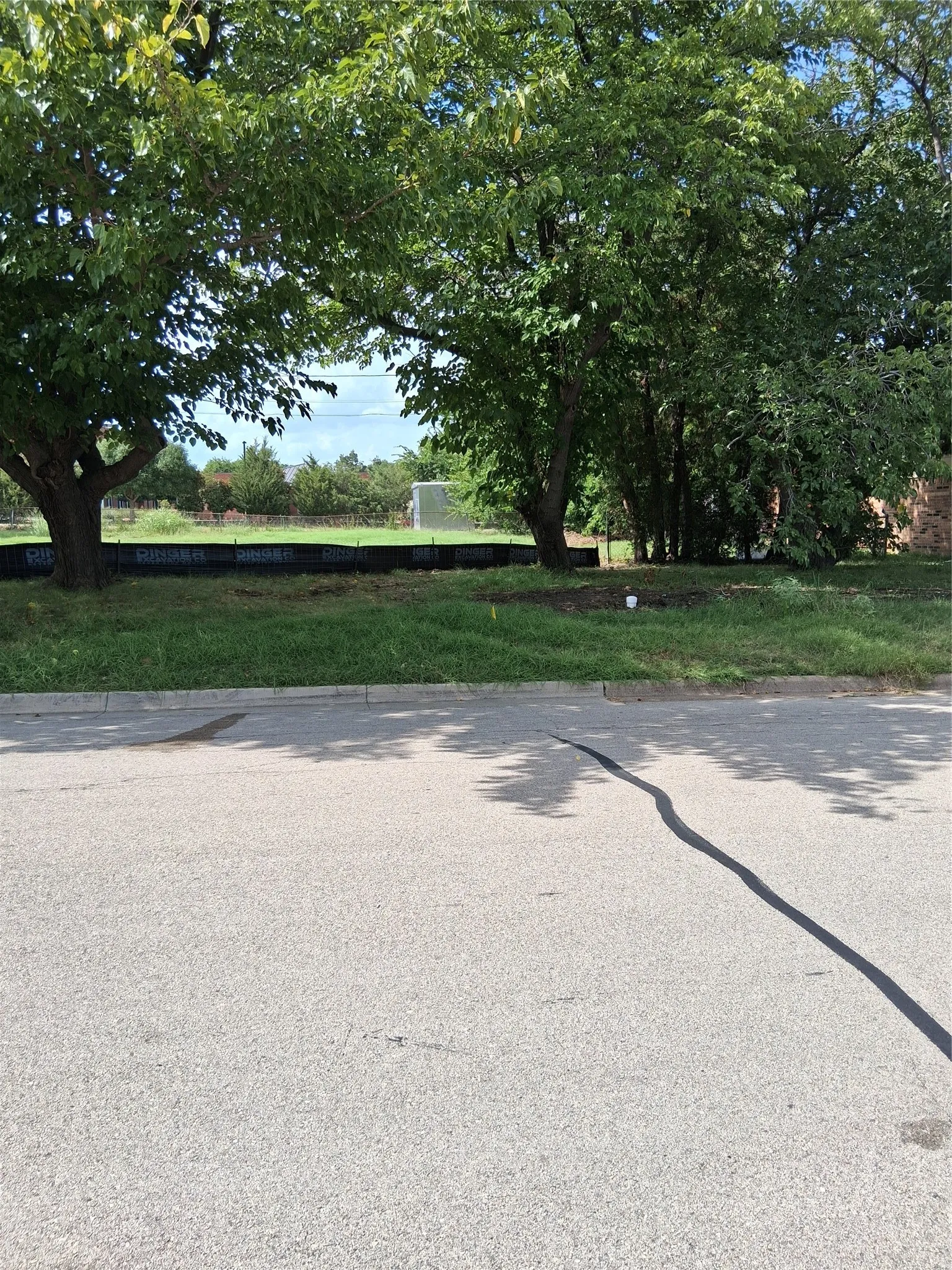 Improved Land For Sale in Tarrant County , Lot 30 Easy Street, Grapevine, Texas 76051, 0, 0, Garage spaces, 0 Sqft, built in 0, mls#21326843, Real Estate Agent in Grapevine, Homes For Sale in Tarrant county, Homes For Sale in Grapevine, Realtor in Grapevine Texas, Real Estate Brokerage Independent Realty Texas, Luminita Cordes Realtor