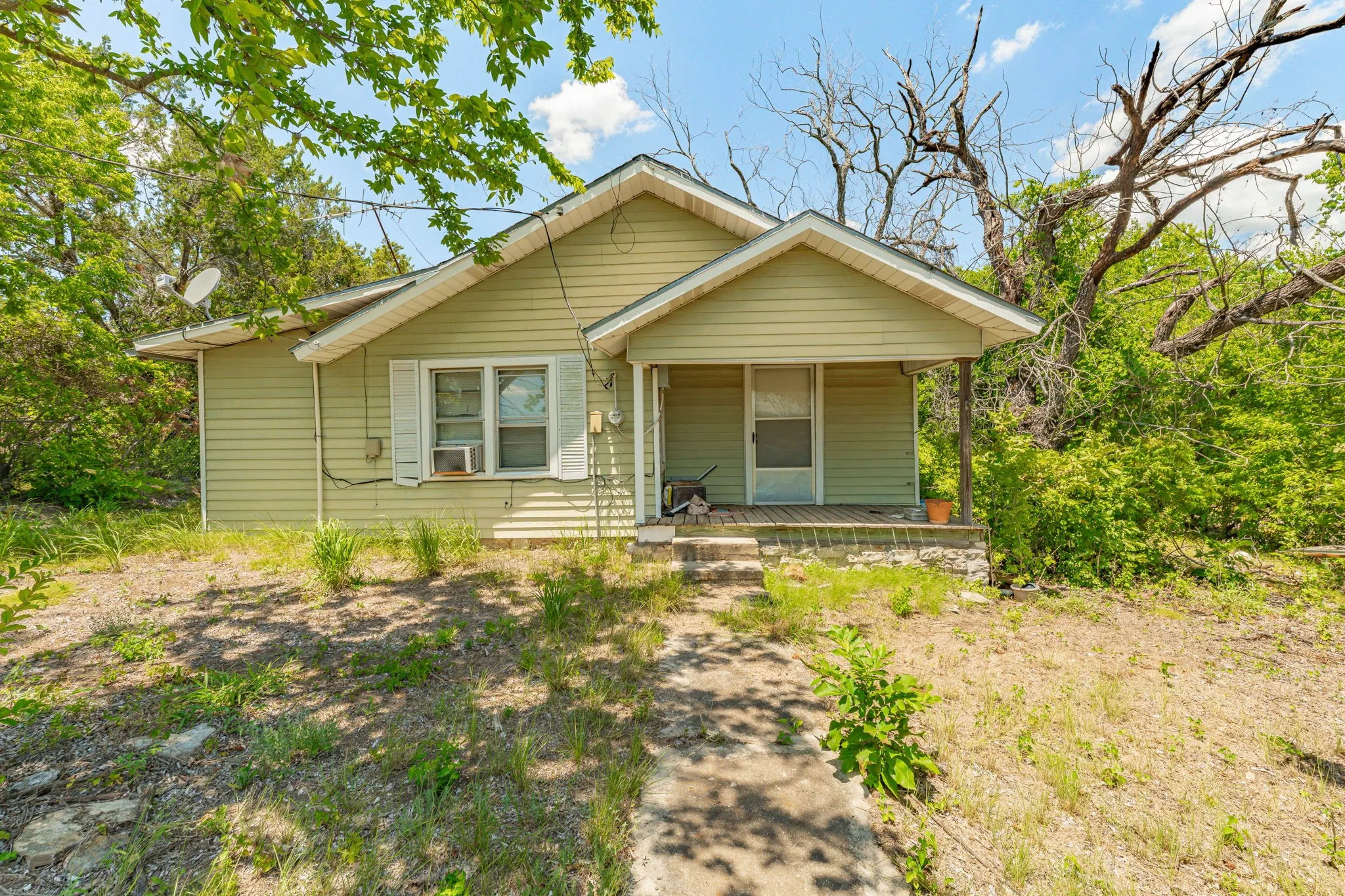 Unimproved Land For Sale in Erath County , 654 Private Road 1129, Stephenville, Texas 76401, 0, 0, Garage spaces, 0 Sqft, built in 0, Price $1,800,000, mls#21325022, Real Estate Agent in Stephenville, Homes For Sale in Erath county, Homes For Sale in Stephenville, Realtor in Stephenville Texas, Real Estate Brokerage Independent Realty Texas, Luminita Cordes Realtor