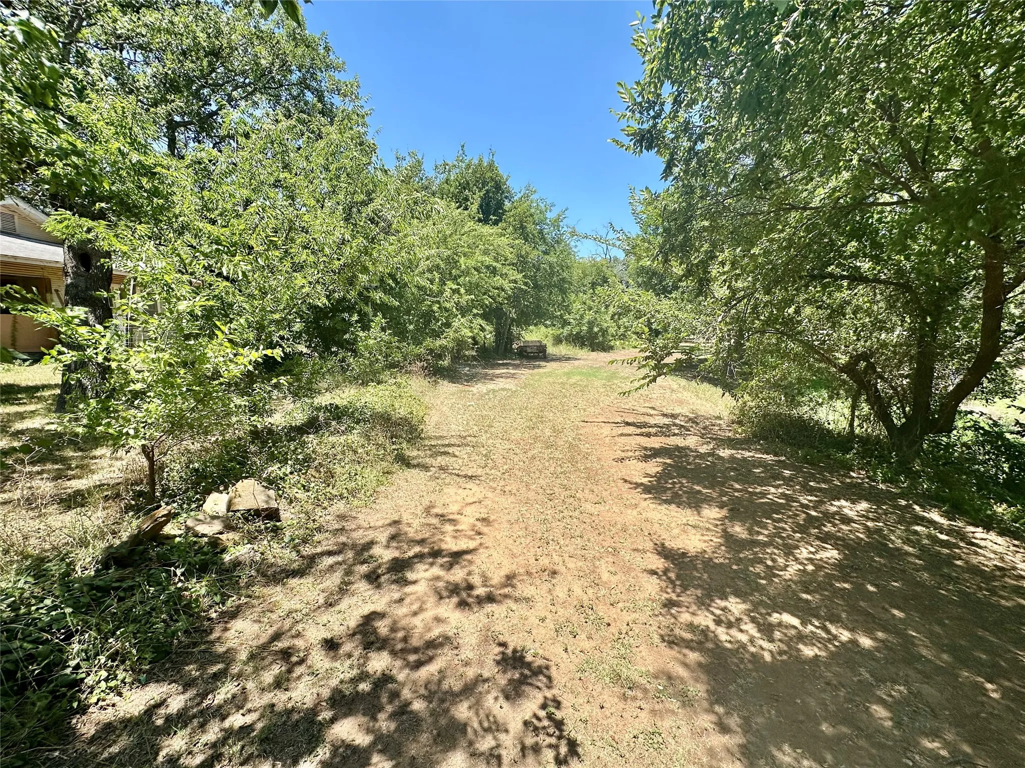 Single Family Residence For Sale in Eastland County , 423 Strawn Road, Ranger, Texas 76470, 3 Bedrooms, 2 Bathrooms, Garage spaces, 1,752 Sqft, built in 1938, Price $200,000, mls#21326028, Real Estate Agent in Ranger, Homes For Sale in Eastland county, Homes For Sale in Ranger, Realtor in Ranger Texas, Real Estate Brokerage Independent Realty Texas, Luminita Cordes Realtor