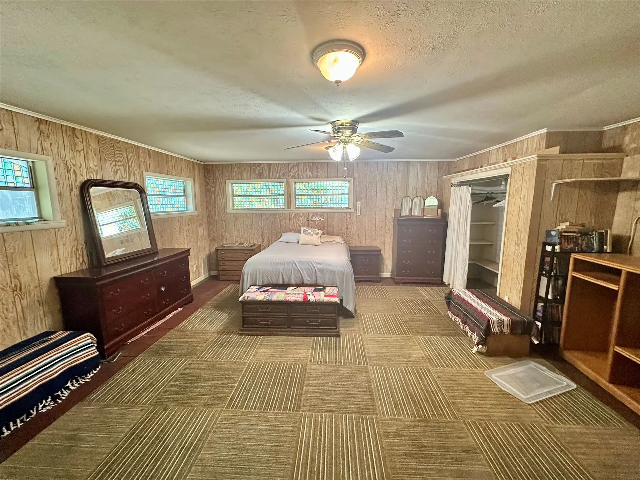 Single Family Residence For Sale in Eastland County , 423 Strawn Road, Ranger, Texas 76470, 3 Bedrooms, 2 Bathrooms, Garage spaces, 1,752 Sqft, built in 1938, Price $200,000, mls#21326028, Real Estate Agent in Ranger, Homes For Sale in Eastland county, Homes For Sale in Ranger, Realtor in Ranger Texas, Real Estate Brokerage Independent Realty Texas, Luminita Cordes Realtor
