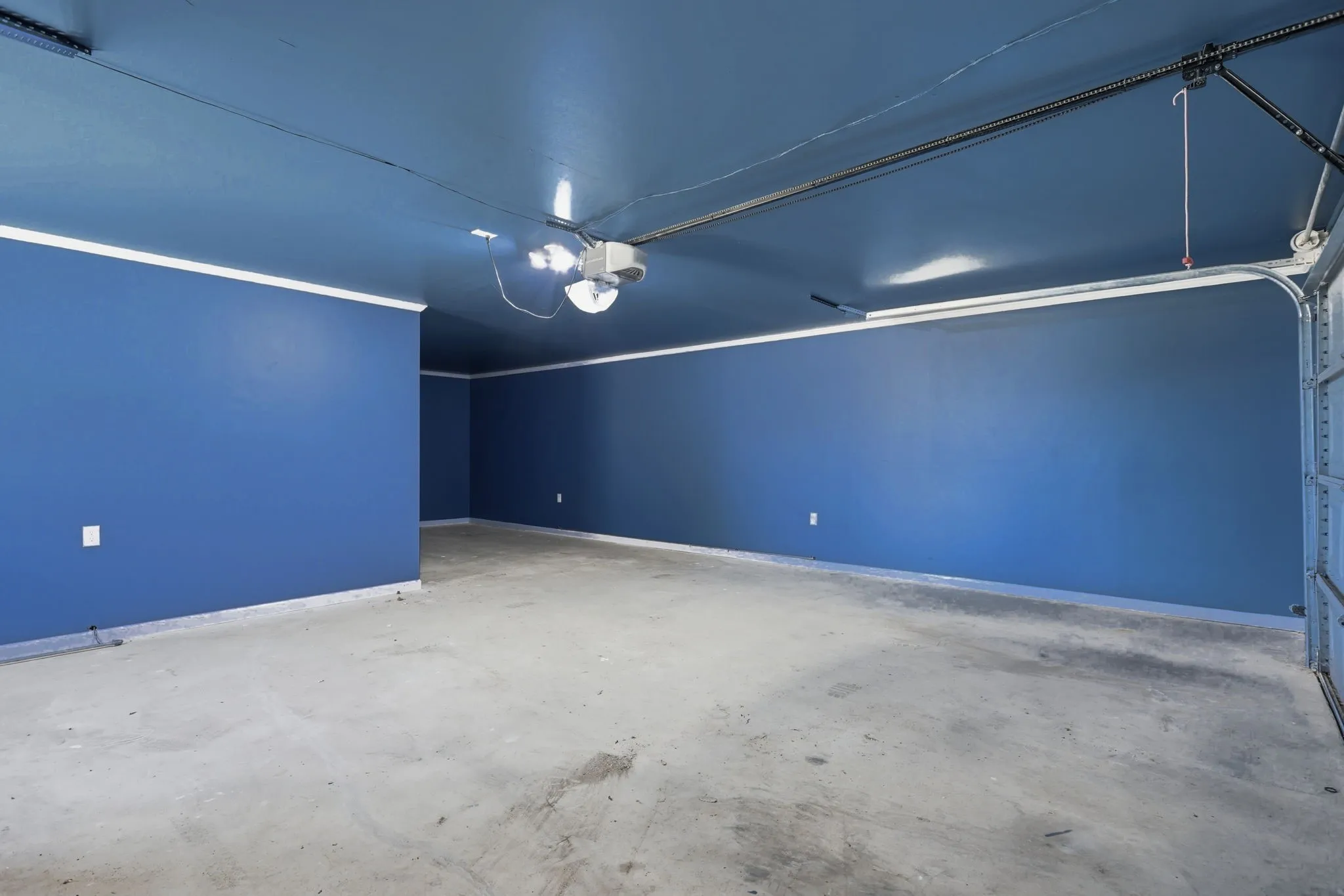 3 car tandem detached garage