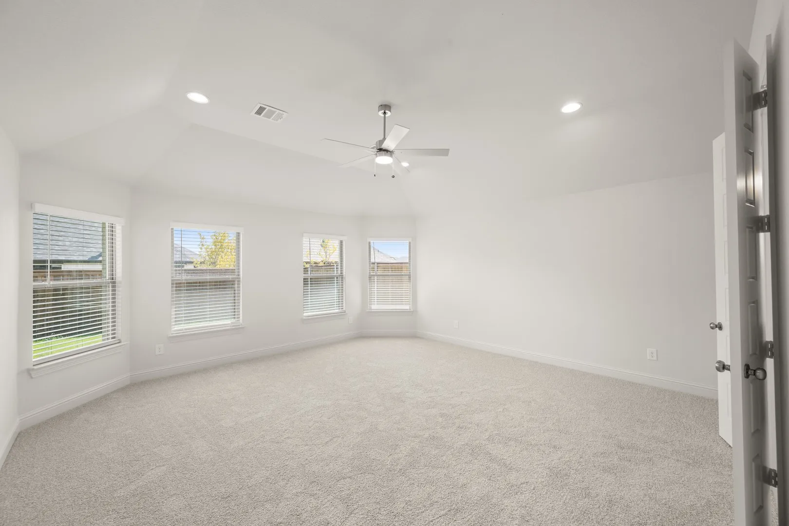 4638 Sweeprange- Primary SUite-1