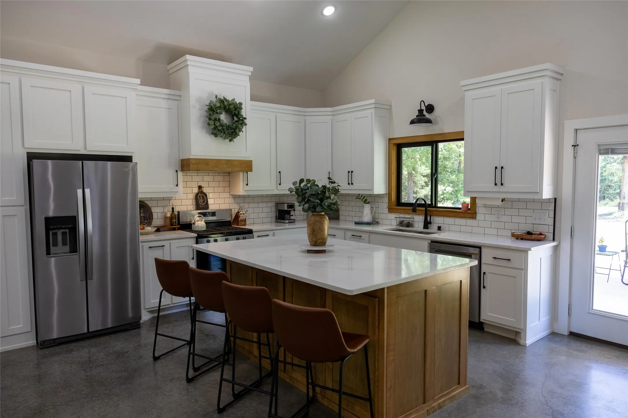 Single Family Residence For Sale in Lamar County , 1756 County Road 45080 Road, Powderly, Texas 75473, 3 Bedrooms, 3 Bathrooms, Garage spaces, 2,031 Sqft, built in 2024, Price $555,555, mls#21326873, Real Estate Agent in Powderly, Homes For Sale in Lamar county, Homes For Sale in Powderly, Realtor in Powderly Texas, Real Estate Brokerage Independent Realty Texas, Luminita Cordes Realtor