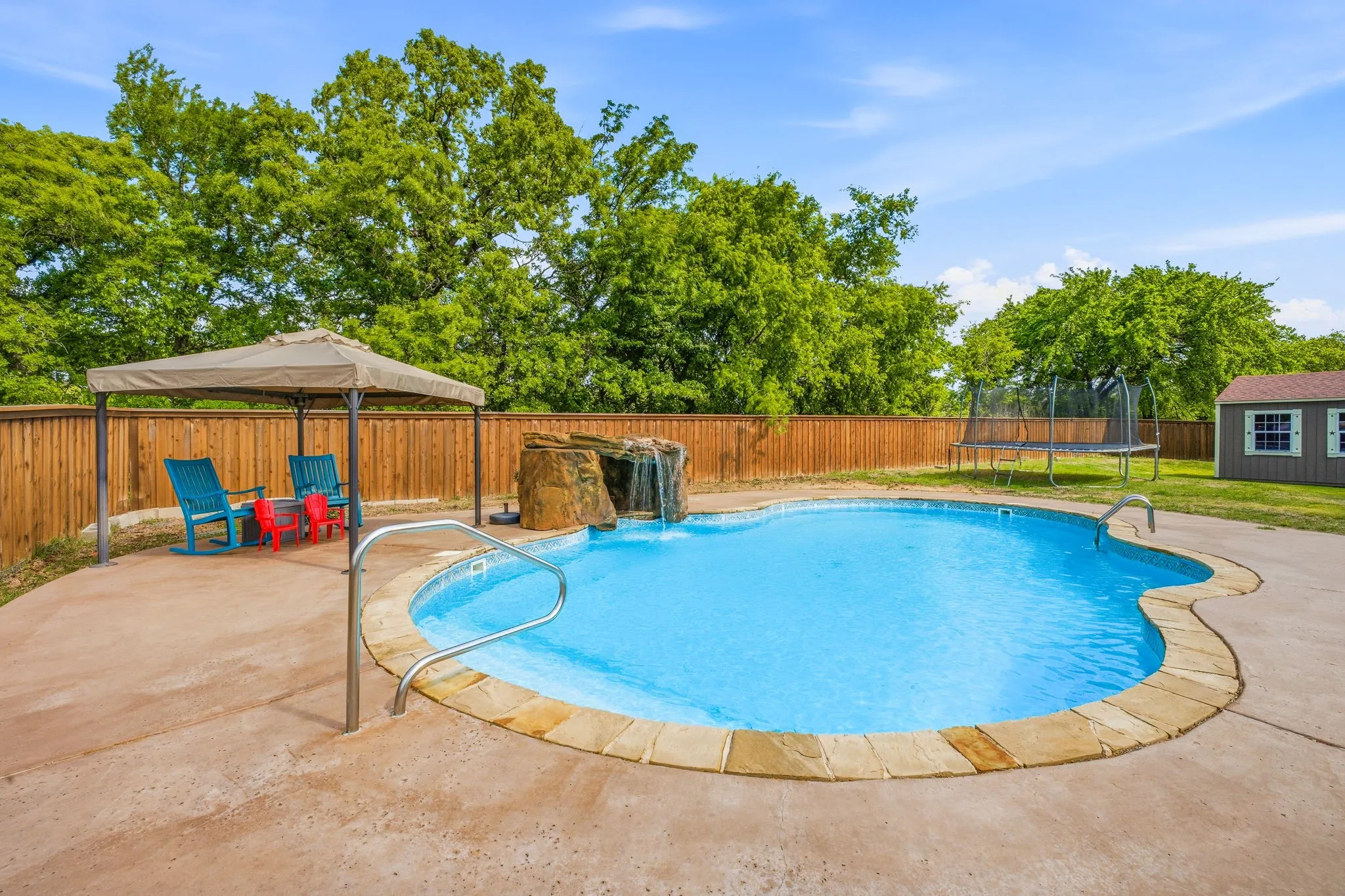 Single Family Residence For Sale in Erath County , 1035 Walking Horse Drive, Stephenville, Texas 76401, 4 Bedroom, 3 Bathroom, 2 Garage spaces, 2,306 Sqft, built in 2014, mls#21326870, Real Estate Agent in Stephenville, Homes For Sale in Erath county, Homes For Sale in Stephenville, Realtor in Stephenville Texas, Real Estate Brokerage Independent Realty Texas, Luminita Cordes Realtor