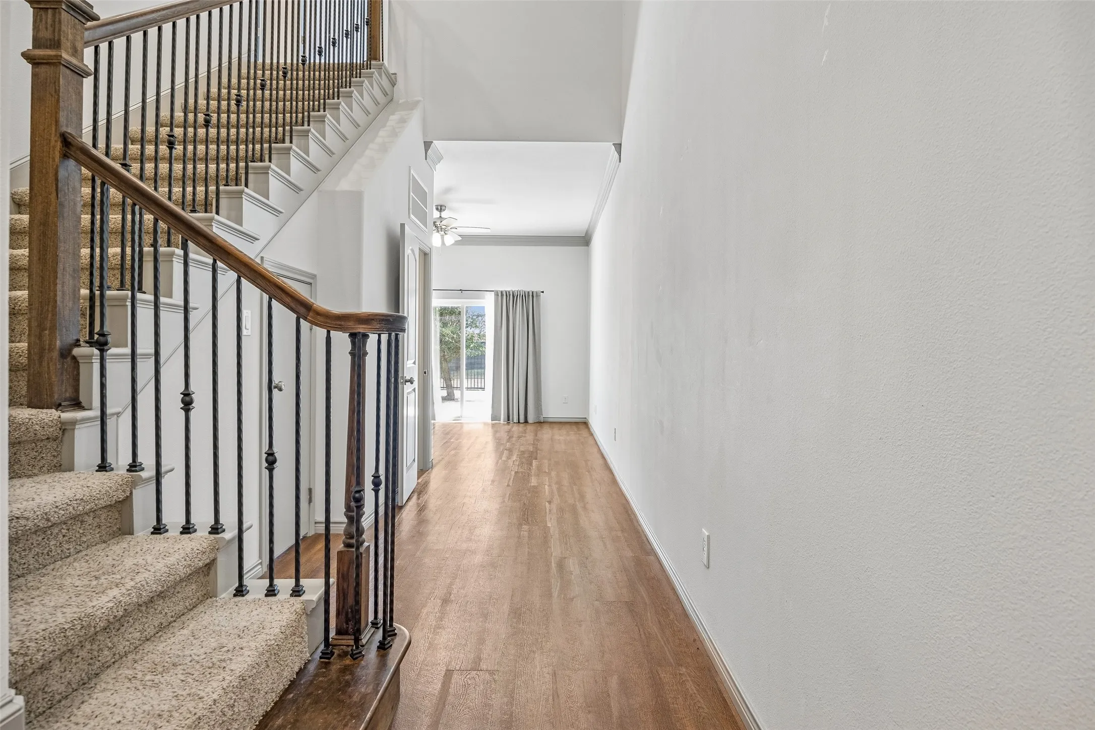 Condominium For Sale in Johnson County , 1325 Summerset Lane, Burleson, Texas 76028, 3 Bedroom, 3 Bathroom, 2 Garage spaces, 1,960 Sqft, built in 2018, mls#21325649, Real Estate Agent in Burleson, Homes For Sale in Johnson county, Homes For Sale in Burleson, Realtor in Burleson Texas, Real Estate Brokerage Independent Realty Texas, Luminita Cordes Realtor