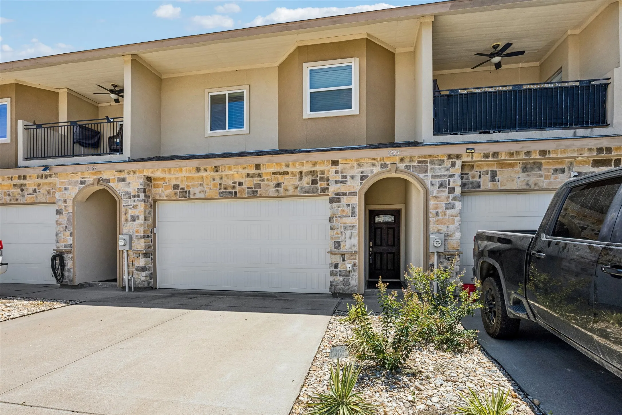 Condominium For Sale in Johnson County , 1325 Summerset Lane, Burleson, Texas 76028, 3 Bedroom, 3 Bathroom, 2 Garage spaces, 1,960 Sqft, built in 2018, mls#21325649, Real Estate Agent in Burleson, Homes For Sale in Johnson county, Homes For Sale in Burleson, Realtor in Burleson Texas, Real Estate Brokerage Independent Realty Texas, Luminita Cordes Realtor