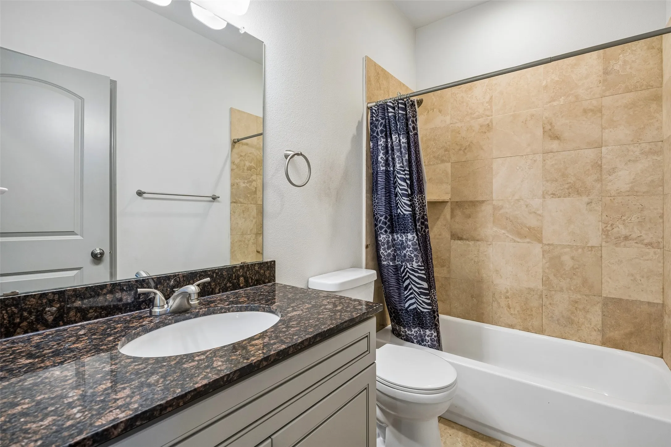 Condominium For Sale in Johnson County , 1325 Summerset Lane, Burleson, Texas 76028, 3 Bedroom, 3 Bathroom, 2 Garage spaces, 1,960 Sqft, built in 2018, mls#21325649, Real Estate Agent in Burleson, Homes For Sale in Johnson county, Homes For Sale in Burleson, Realtor in Burleson Texas, Real Estate Brokerage Independent Realty Texas, Luminita Cordes Realtor