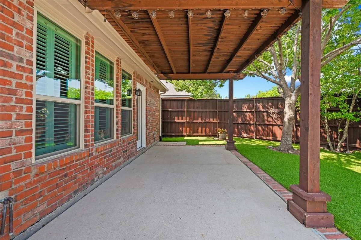 Single Family Residence For Sale in Dallas County , 536 Forest Hill Drive, Coppell, Texas 75019, 4 Bedroom, 3 Bathroom, 2 Garage spaces, 2,572 Sqft, built in 1998, mls#21326919, Real Estate Agent in Coppell, Homes For Sale in Dallas county, Homes For Sale in Coppell, Realtor in Coppell Texas, Real Estate Brokerage Independent Realty Texas, Luminita Cordes Realtor
