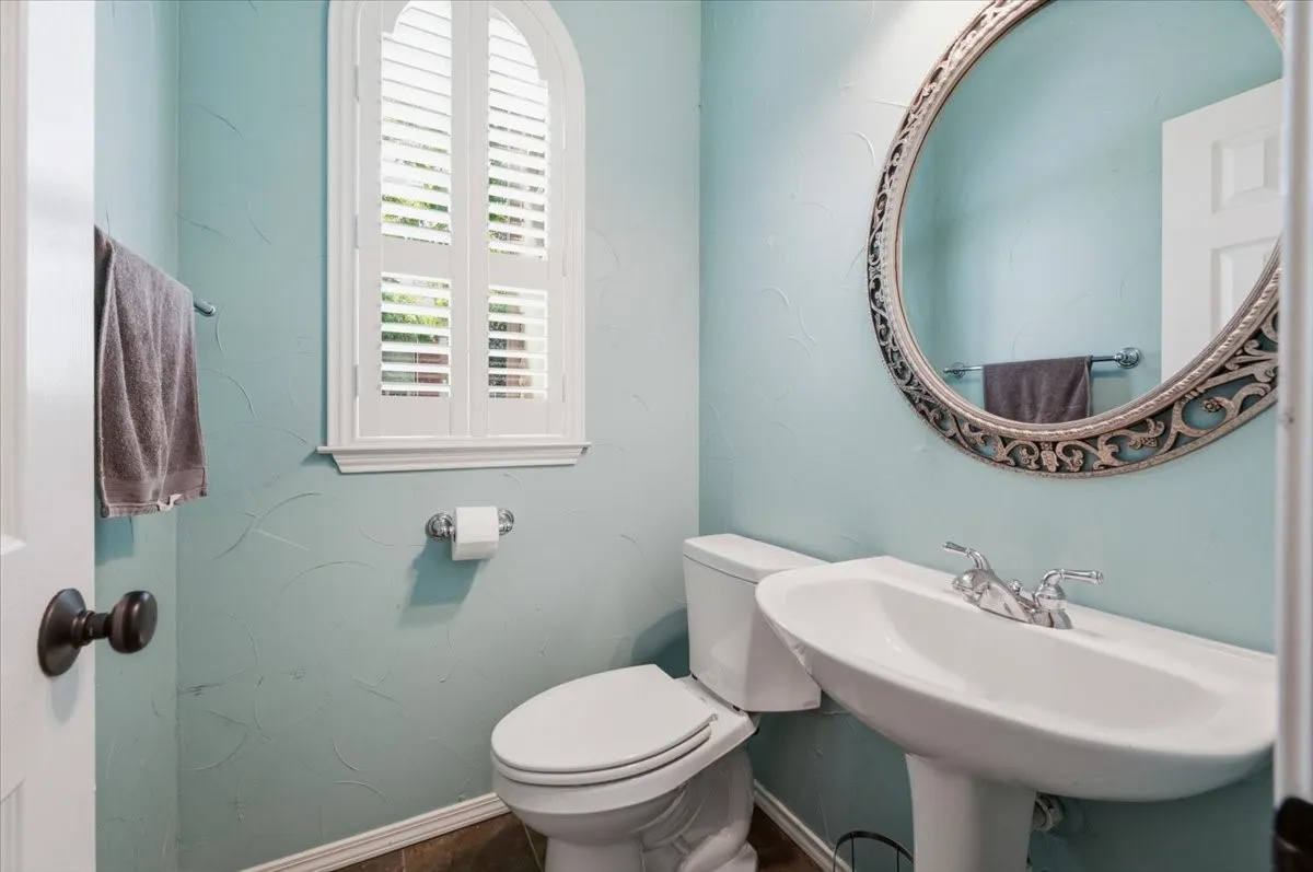 Guest Bath Downstairs