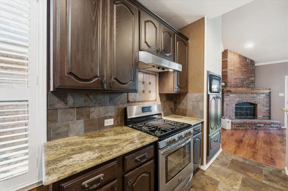 Single Family Residence For Sale in Dallas County , 536 Forest Hill Drive, Coppell, Texas 75019, 4 Bedroom, 3 Bathroom, 2 Garage spaces, 2,572 Sqft, built in 1998, mls#21326919, Real Estate Agent in Coppell, Homes For Sale in Dallas county, Homes For Sale in Coppell, Realtor in Coppell Texas, Real Estate Brokerage Independent Realty Texas, Luminita Cordes Realtor