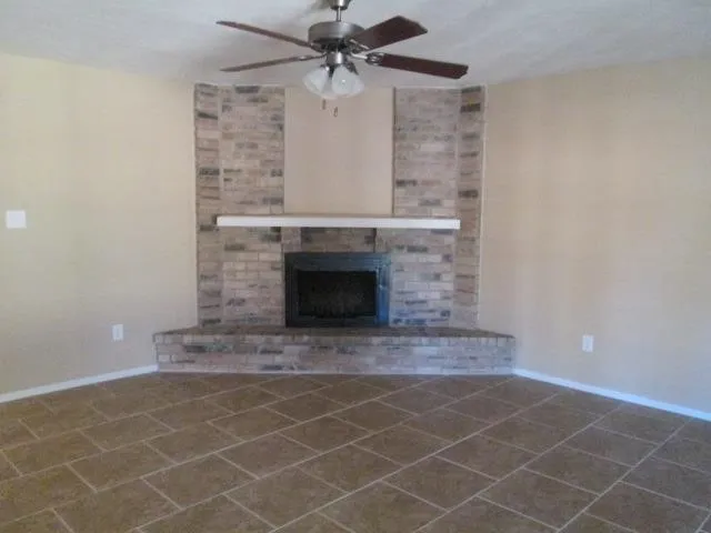 Single Family Residence For Sale in Tarrant County , 6329 Sunrise Drive, North Richland Hills, Texas 76182, 3 Bedroom, 2 Bathroom, 2 Garage spaces, 1,507 Sqft, built in 1979, mls#21326400, Real Estate Agent in North Richland Hills, Homes For Sale in Tarrant county, Homes For Sale in North Richland Hills, Realtor in North Richland Hills Texas, Real Estate Brokerage Independent Realty Texas, Luminita Cordes Realtor