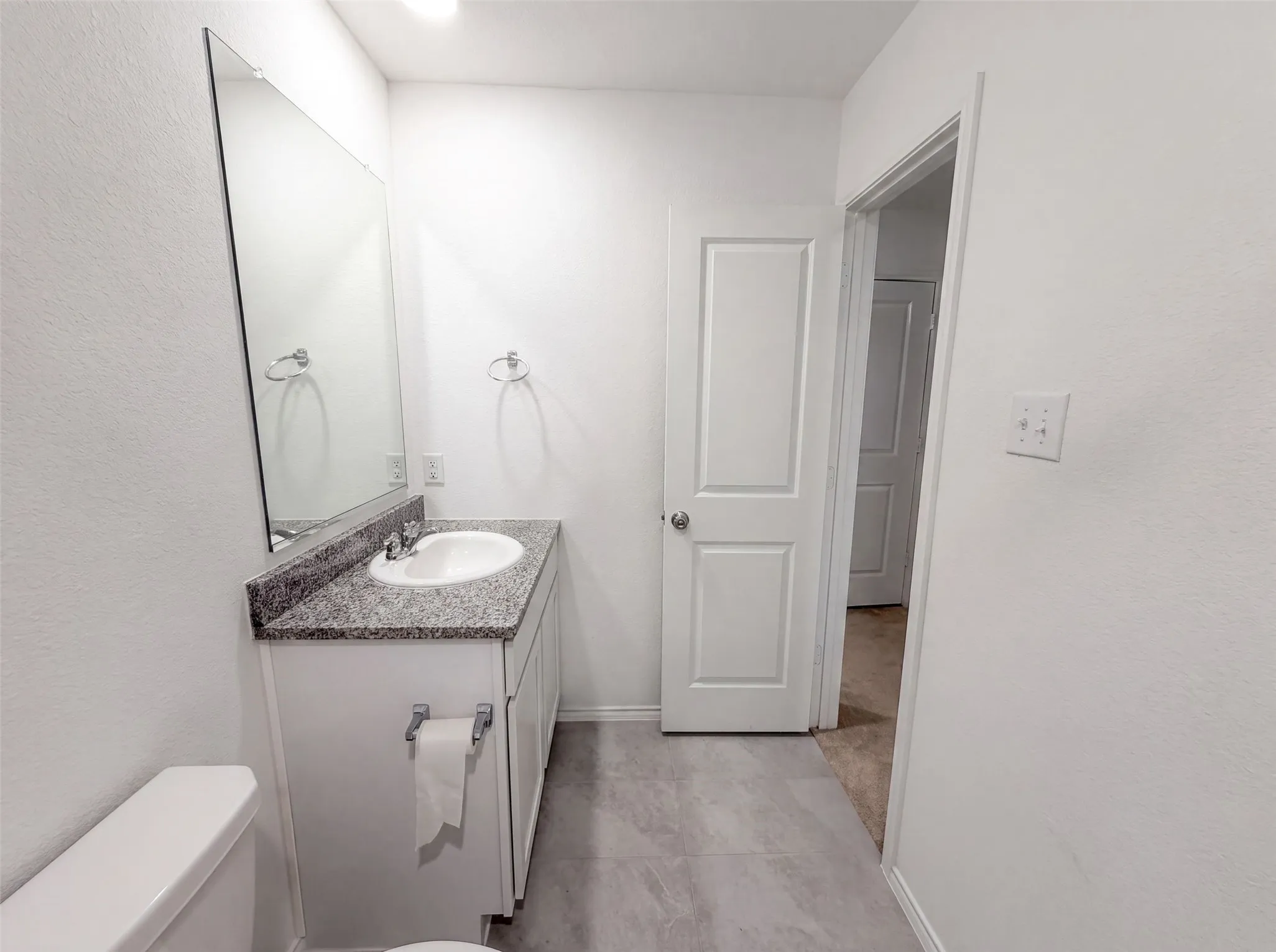 Single Family Residence For Sale in Dallas County , 2972 Audles Lane, Dallas, Texas 75212, 4 Bedroom, 3 Bathroom, 2 Garage spaces, 1,739 Sqft, built in 2023, mls#21326925, Real Estate Agent in Dallas, Homes For Sale in Dallas county, Homes For Sale in Dallas, Realtor in Dallas Texas, Real Estate Brokerage Independent Realty Texas, Luminita Cordes Realtor
