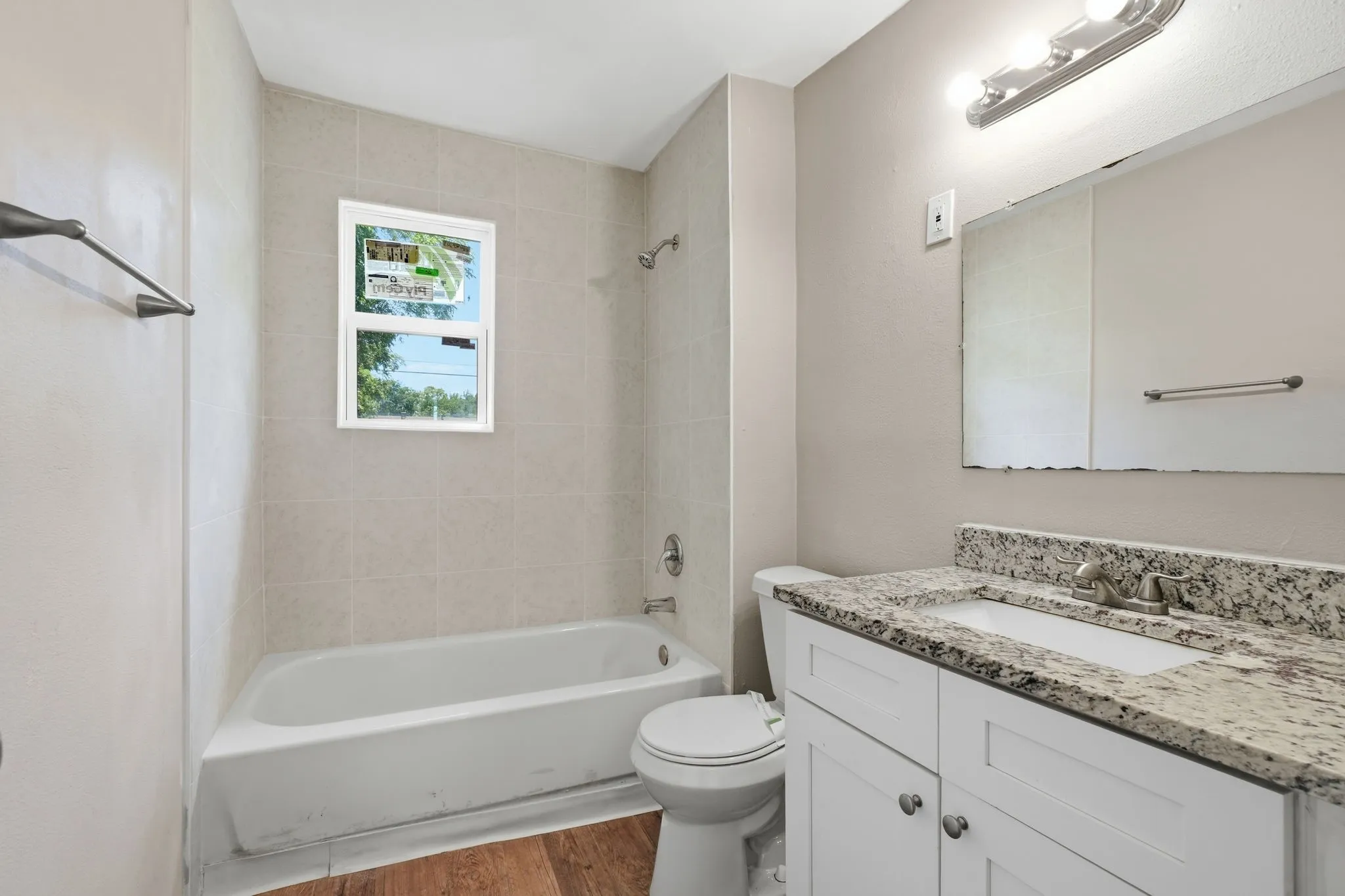 Single Family Residence For Sale in Dallas County , 4311 Scottsdale Drive, Mesquite, Texas 75150, 3 Bedroom, 1 Bathroom, 1 Garage spaces, 1,011 Sqft, built in 1956, mls#21299199, Real Estate Agent in Mesquite, Homes For Sale in Dallas county, Homes For Sale in Mesquite, Realtor in Mesquite Texas, Real Estate Brokerage Independent Realty Texas, Luminita Cordes Realtor