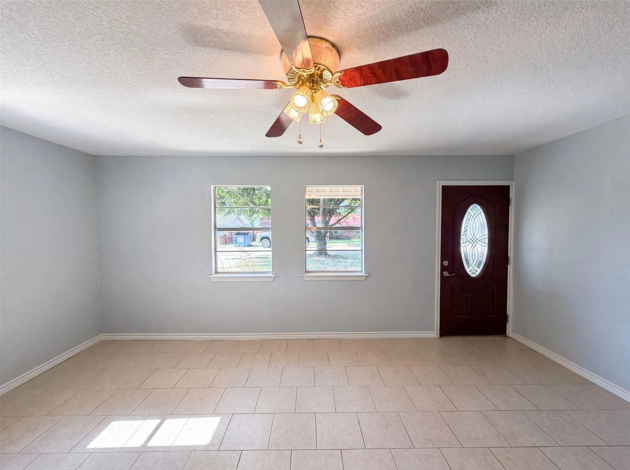 Single Family Residence For Sale in Montague County , 502 Jennings Street, Nocona, Texas 76255, 3 Bedroom, 2 Bathroom, Garage spaces, 1,225 Sqft, built in 1984, mls#21326945, Real Estate Agent in Nocona, Homes For Sale in Montague county, Homes For Sale in Nocona, Realtor in Nocona Texas, Real Estate Brokerage Independent Realty Texas, Luminita Cordes Realtor