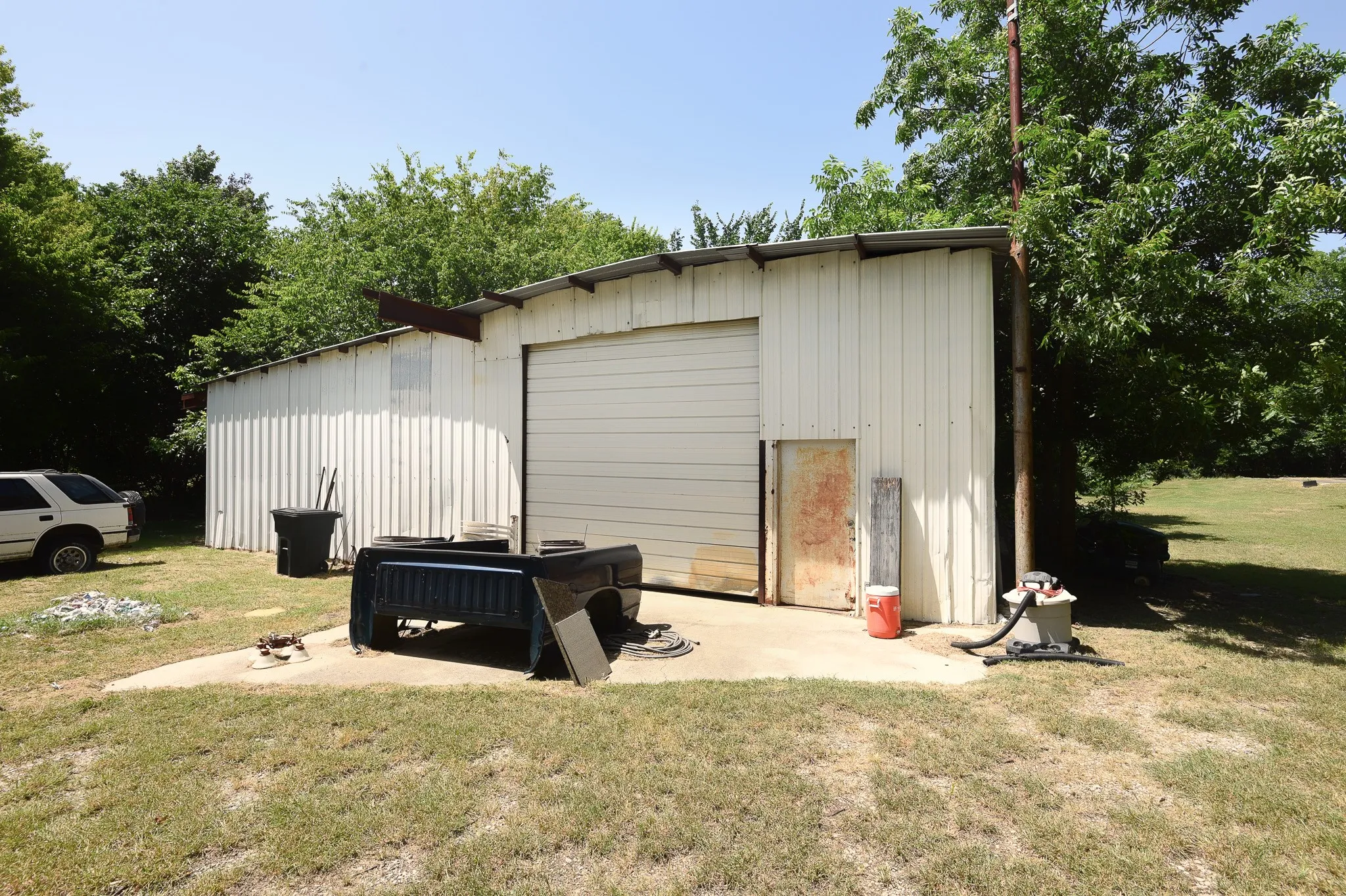 Single Family Residence For Sale in Dallas County , 1027 Sherman Drive, Cedar Hill, Texas 75104, 4 Bedroom, 3 Bathroom, 2 Garage spaces, 3,844 Sqft, built in 1984, mls#21326720, Real Estate Agent in Cedar Hill, Homes For Sale in Dallas county, Homes For Sale in Cedar Hill, Realtor in Cedar Hill Texas, Real Estate Brokerage Independent Realty Texas, Luminita Cordes Realtor