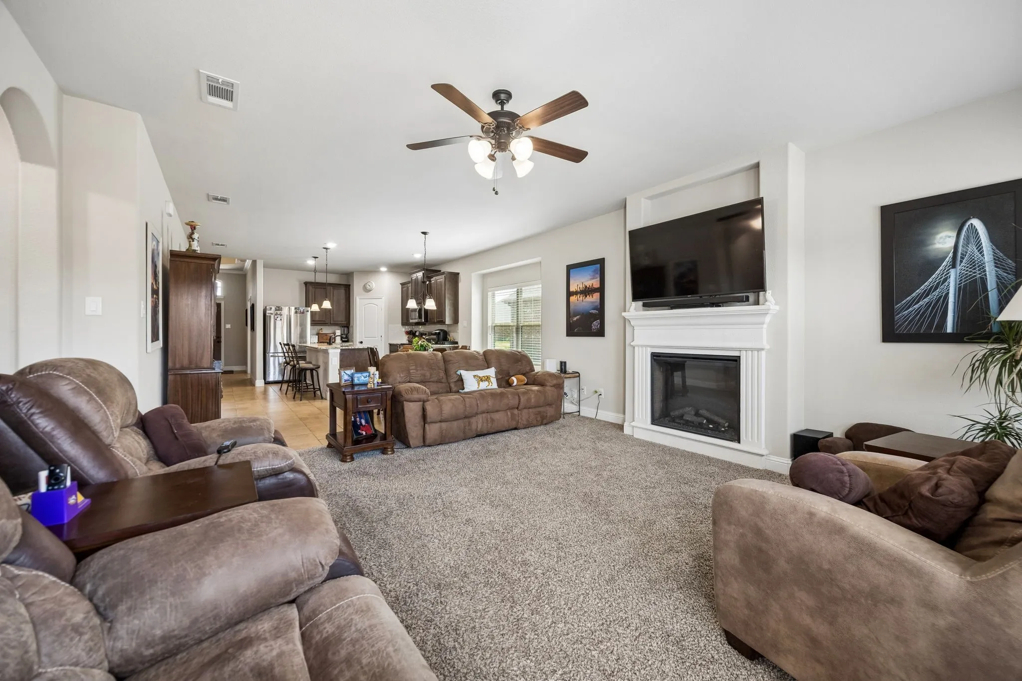 Single Family Residence For Sale in Kaufman County , 333 Pecos Drive, Crandall, Texas 75114, 4 Bedroom, 2 Bathroom, 2 Garage spaces, 1,894 Sqft, built in 2018, mls#21324293, Real Estate Agent in Crandall, Homes For Sale in Kaufman county, Homes For Sale in Crandall, Realtor in Crandall Texas, Real Estate Brokerage Independent Realty Texas, Luminita Cordes Realtor