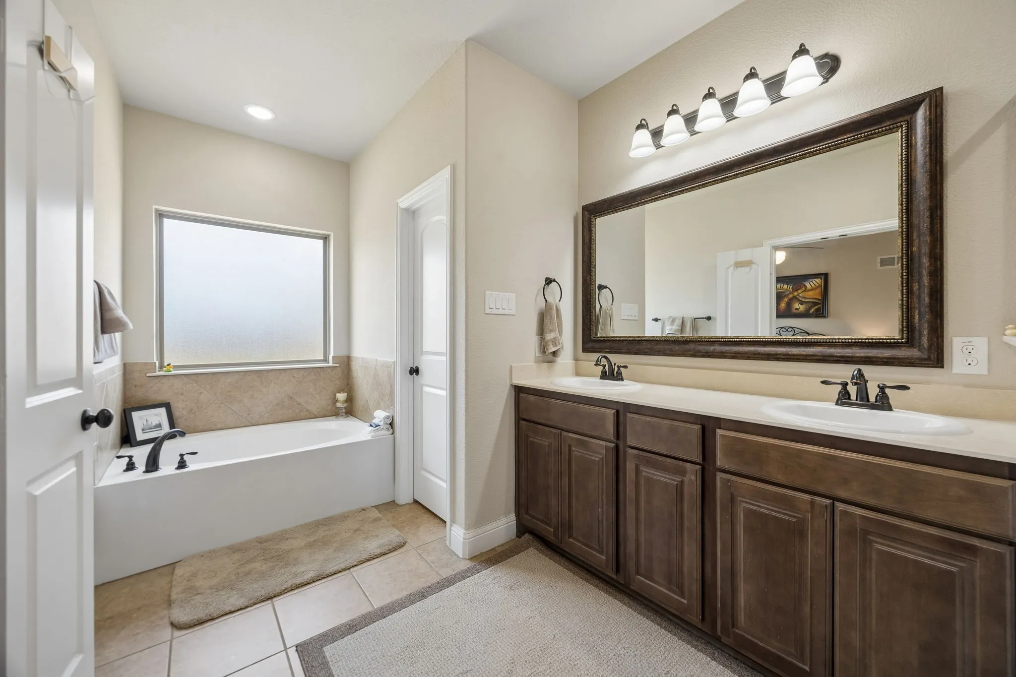 Single Family Residence For Sale in Kaufman County , 333 Pecos Drive, Crandall, Texas 75114, 4 Bedroom, 2 Bathroom, 2 Garage spaces, 1,894 Sqft, built in 2018, mls#21324293, Real Estate Agent in Crandall, Homes For Sale in Kaufman county, Homes For Sale in Crandall, Realtor in Crandall Texas, Real Estate Brokerage Independent Realty Texas, Luminita Cordes Realtor