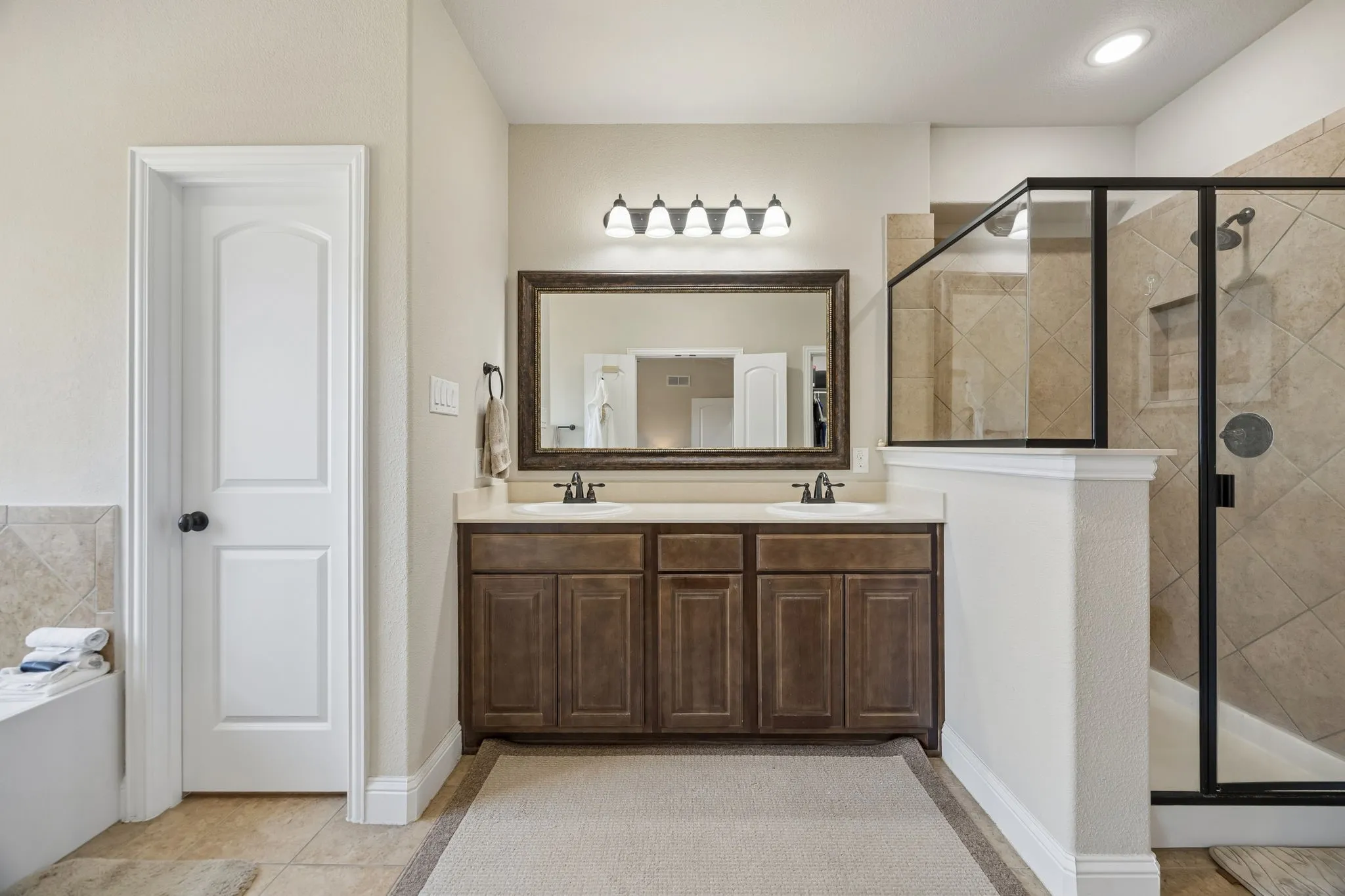 Single Family Residence For Sale in Kaufman County , 333 Pecos Drive, Crandall, Texas 75114, 4 Bedroom, 2 Bathroom, 2 Garage spaces, 1,894 Sqft, built in 2018, mls#21324293, Real Estate Agent in Crandall, Homes For Sale in Kaufman county, Homes For Sale in Crandall, Realtor in Crandall Texas, Real Estate Brokerage Independent Realty Texas, Luminita Cordes Realtor