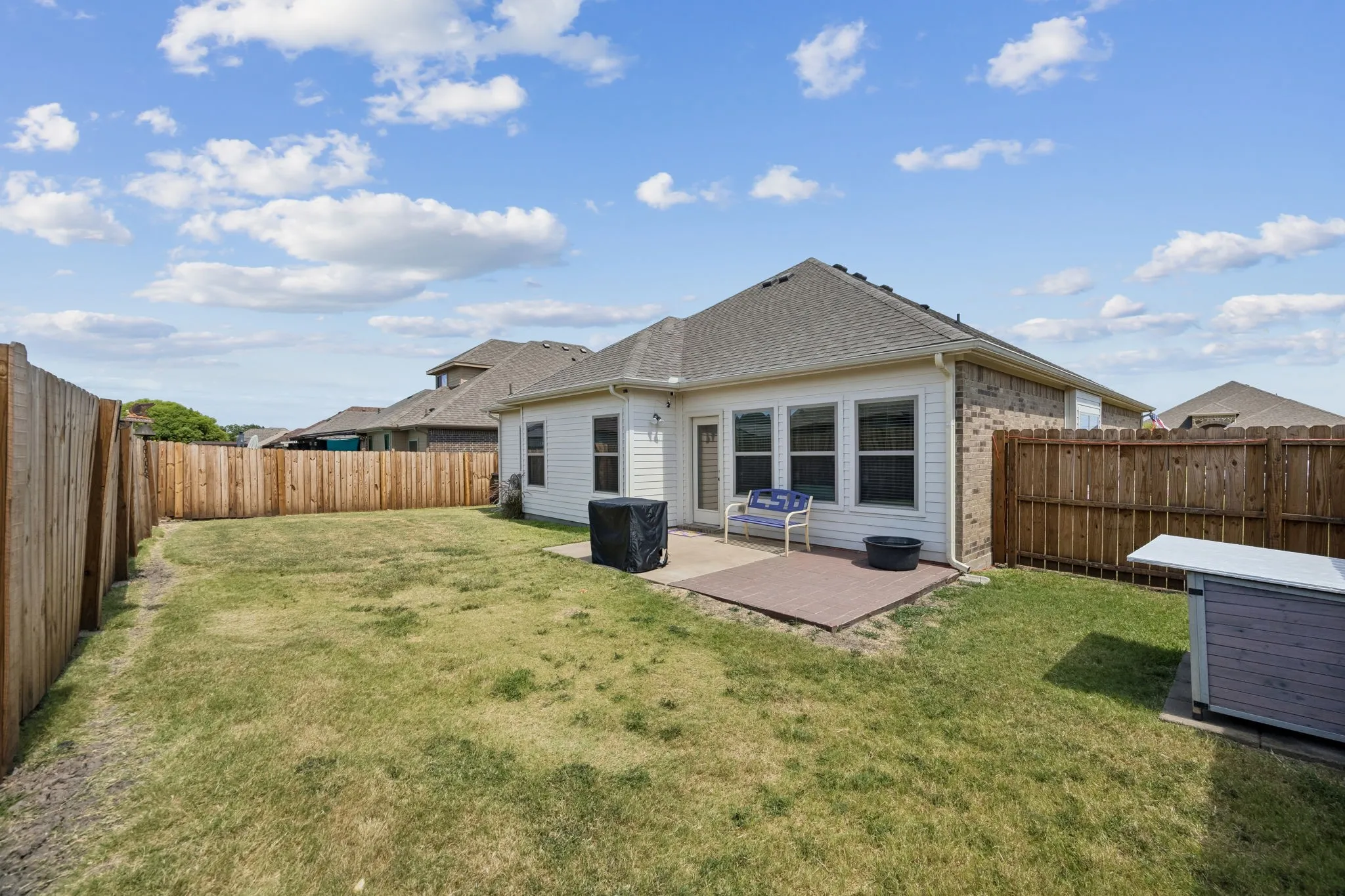 Single Family Residence For Sale in Kaufman County , 333 Pecos Drive, Crandall, Texas 75114, 4 Bedroom, 2 Bathroom, 2 Garage spaces, 1,894 Sqft, built in 2018, mls#21324293, Real Estate Agent in Crandall, Homes For Sale in Kaufman county, Homes For Sale in Crandall, Realtor in Crandall Texas, Real Estate Brokerage Independent Realty Texas, Luminita Cordes Realtor