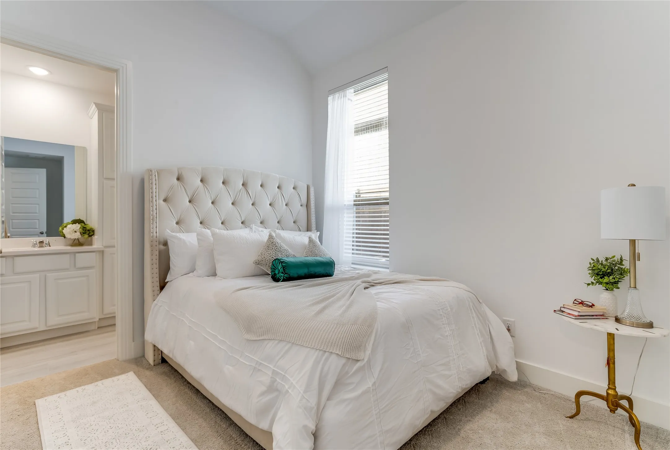 Single Family Residence For Sale in Denton County , 9721 Surveyor Road, Little Elm, Texas 75068, 4 Bedroom, 4 Bathroom, 3 Garage spaces, 2,718 Sqft, built in 2021, mls#21326040, Real Estate Agent in Little Elm, Homes For Sale in Denton county, Homes For Sale in Little Elm, Realtor in Little Elm Texas, Real Estate Brokerage Independent Realty Texas, Luminita Cordes Realtor