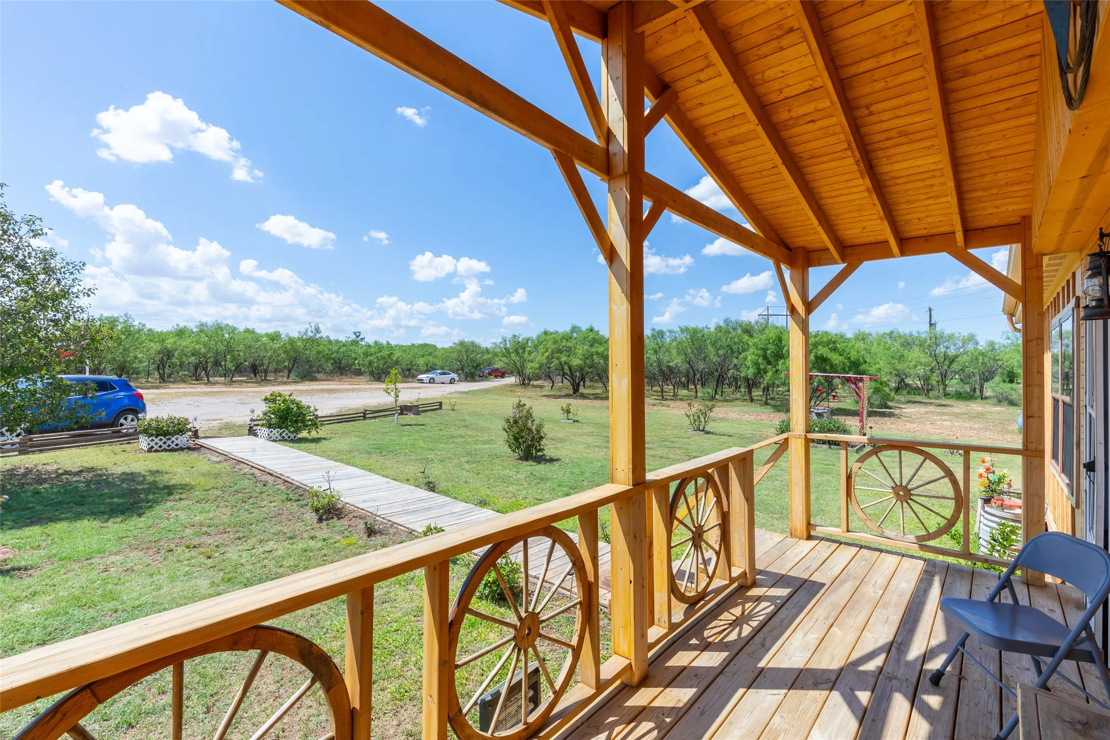 Manufactured Home For Sale in Taylor County , 7167 Spinks Road, Abilene, Texas 79603, 4 Bedroom, 2 Bathroom, Garage spaces, 1,680 Sqft, built in 2009, mls#21323108, Real Estate Agent in Abilene, Homes For Sale in Taylor county, Homes For Sale in Abilene, Realtor in Abilene Texas, Real Estate Brokerage Independent Realty Texas, Luminita Cordes Realtor