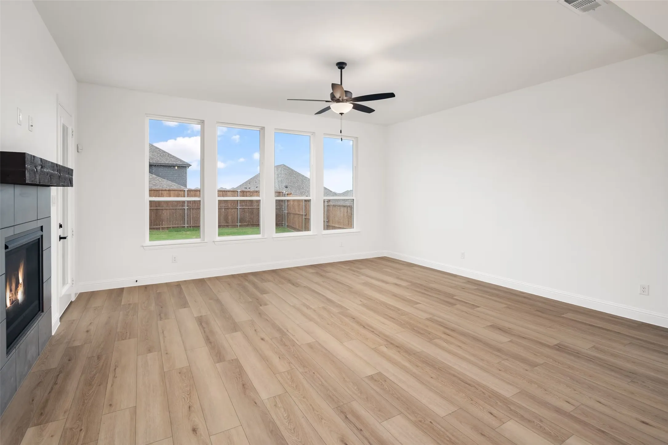Single Family Residence For Sale in Collin County , 2408 Woodhall Drive, Celina, Texas 75009, 4 Bedroom, 4 Bathroom, 2 Garage spaces, 3,271 Sqft, built in 2026, mls#21326964, Real Estate Agent in Celina, Homes For Sale in Collin county, Homes For Sale in Celina, Realtor in Celina Texas, Real Estate Brokerage Independent Realty Texas, Luminita Cordes Realtor