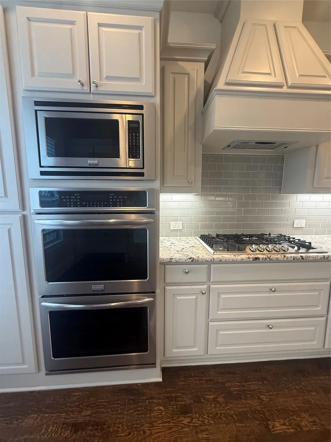 Townhouse For Rent in Denton County , 4229 Colton Drive, Carrollton, Texas 75010, 3 Bedrooms, 4 Bathrooms, 2 Garage spaces, 2,296 Sqft, built in 2016, Price $3,675, mls#21325059, Real Estate Agent in Carrollton, Homes For Rent in Denton county, Homes For Rent in Carrollton, Realtor in Carrollton Texas, Real Estate Brokerage Independent Realty Texas, Luminita Cordes Realtor