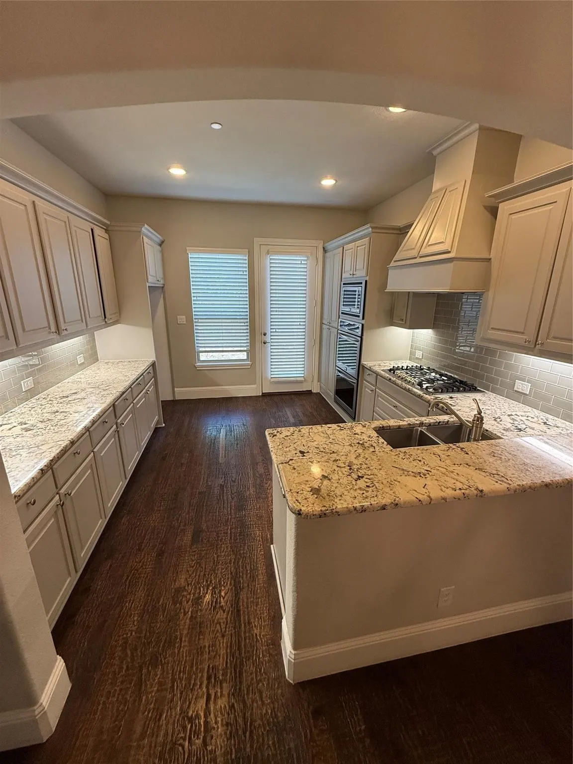 Townhouse For Rent in Denton County , 4229 Colton Drive, Carrollton, Texas 75010, 3 Bedrooms, 4 Bathrooms, 2 Garage spaces, 2,296 Sqft, built in 2016, Price $3,675, mls#21325059, Real Estate Agent in Carrollton, Homes For Rent in Denton county, Homes For Rent in Carrollton, Realtor in Carrollton Texas, Real Estate Brokerage Independent Realty Texas, Luminita Cordes Realtor