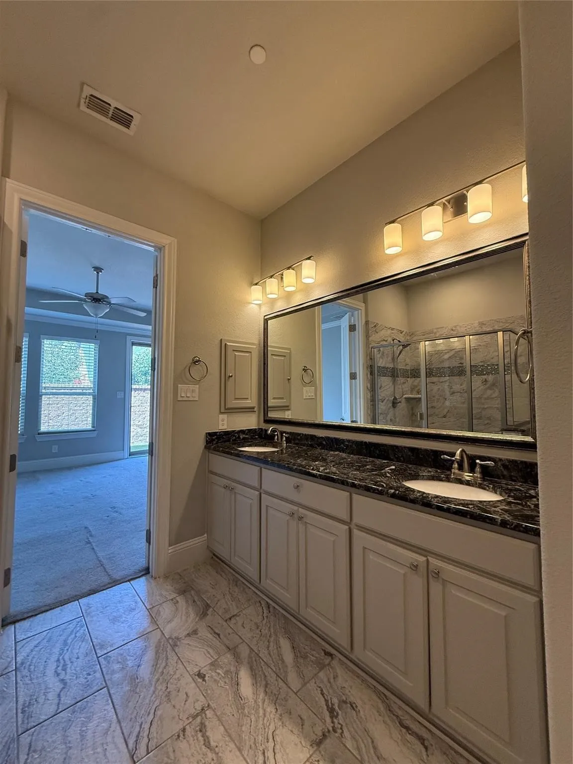Townhouse For Rent in Denton County , 4229 Colton Drive, Carrollton, Texas 75010, 3 Bedrooms, 4 Bathrooms, 2 Garage spaces, 2,296 Sqft, built in 2016, Price $3,675, mls#21325059, Real Estate Agent in Carrollton, Homes For Rent in Denton county, Homes For Rent in Carrollton, Realtor in Carrollton Texas, Real Estate Brokerage Independent Realty Texas, Luminita Cordes Realtor