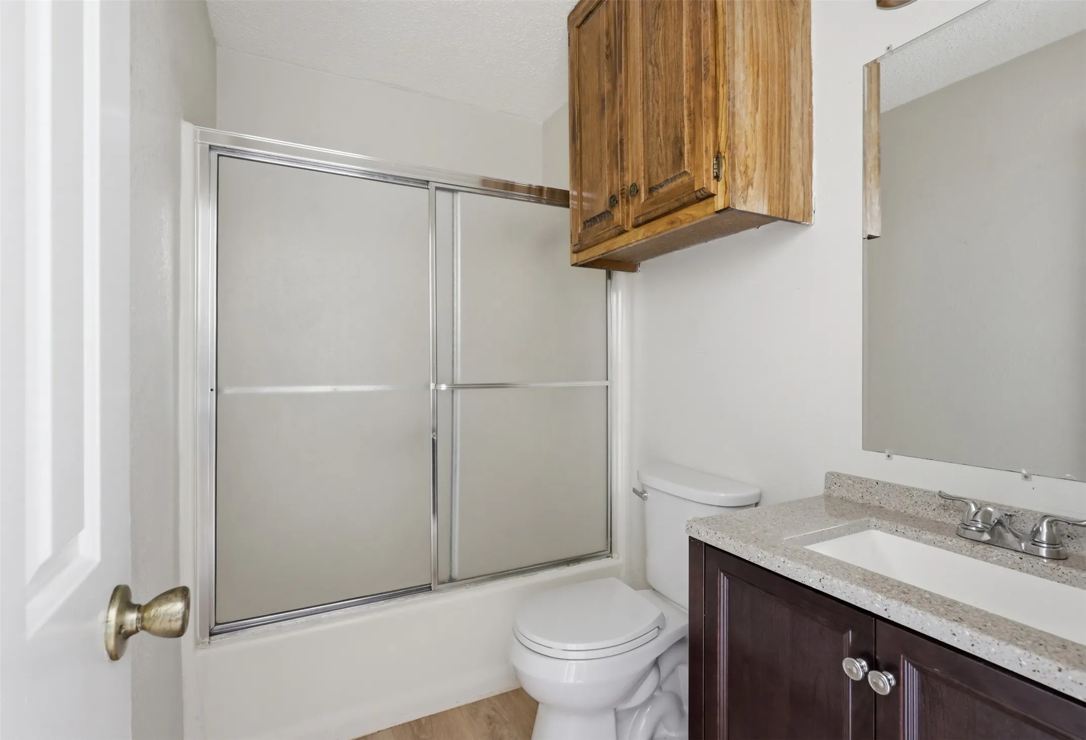 Representative photo, not of the exact unit.