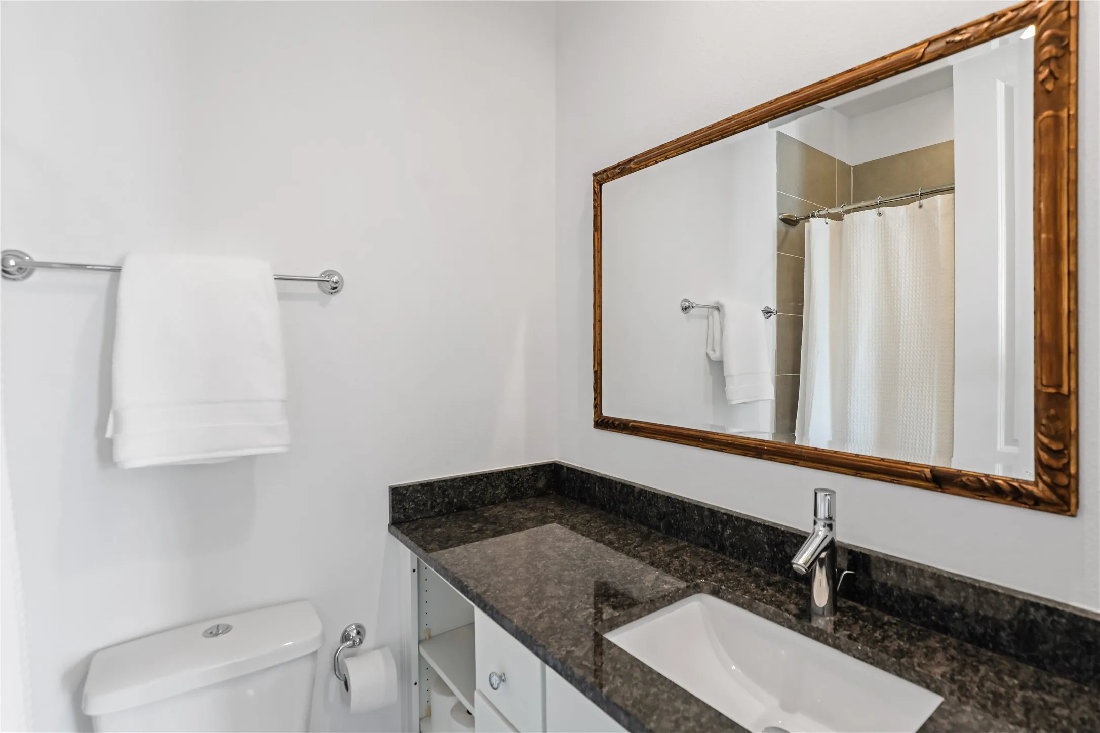 Townhouse For Sale in Dallas County , 7333 Valley View Lane 607, Dallas, Texas 75240, 3 Bedroom, 4 Bathroom, 2 Garage spaces, 1,897 Sqft, built in 2019, mls#21325225, Real Estate Agent in Dallas, Homes For Sale in Dallas county, Homes For Sale in Dallas, Realtor in Dallas Texas, Real Estate Brokerage Independent Realty Texas, Luminita Cordes Realtor